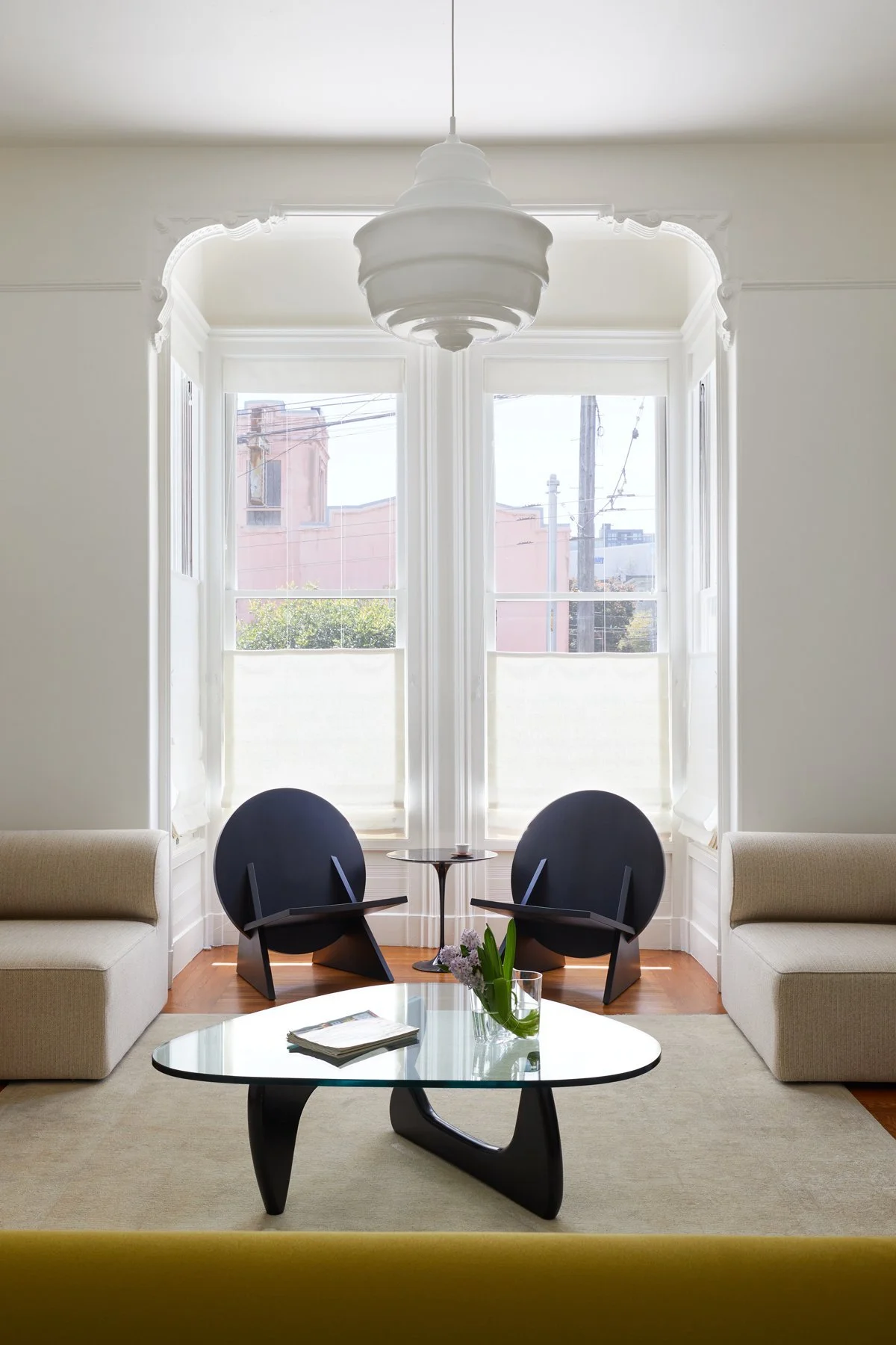 1880 Victorian Modern — Construction: Percho’s Construction. Architecture: Haddock Studio. Photography: Margaret Austin.