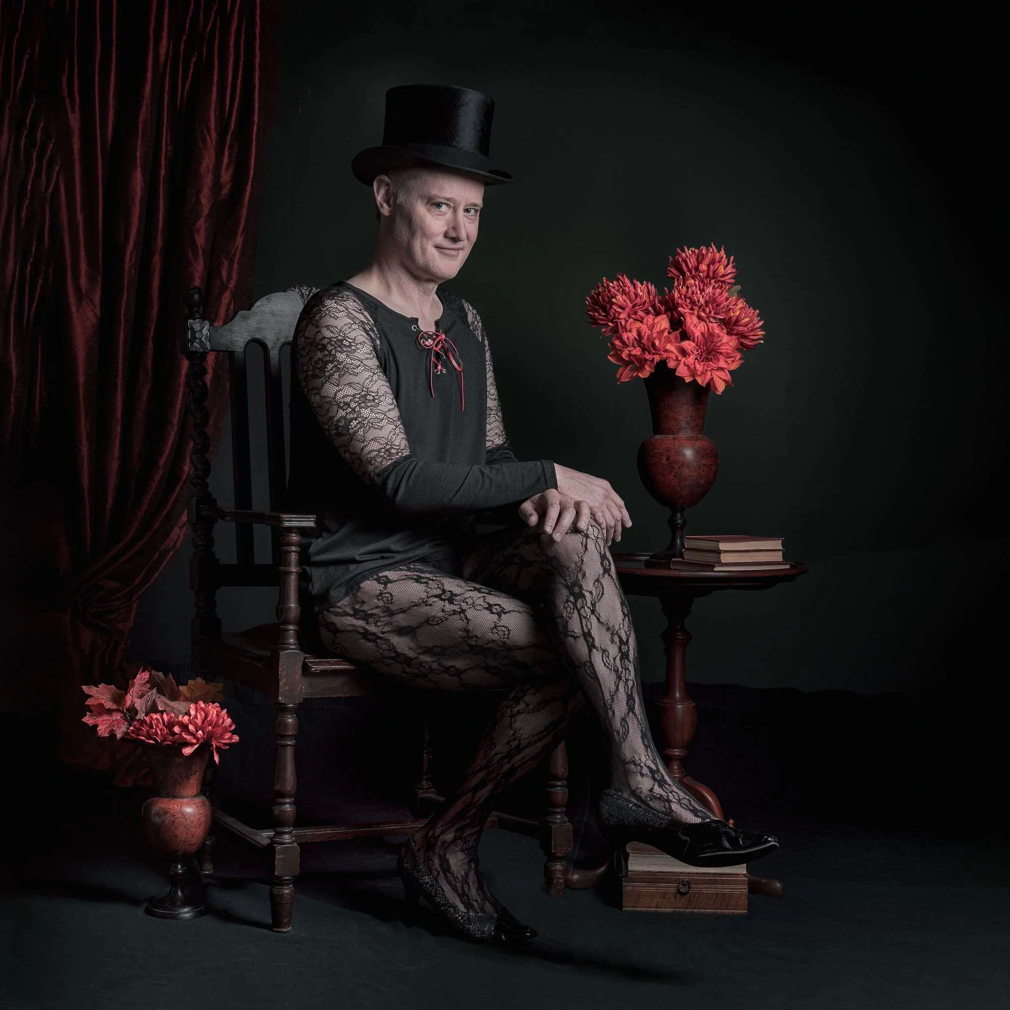 arthouse-smut-queer-male-boudoir-photography.jpg