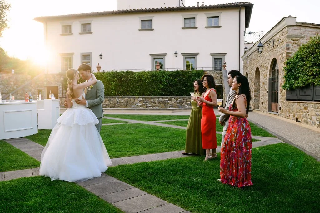sarapaolucci-bride-and-groom-first-dance.jpg