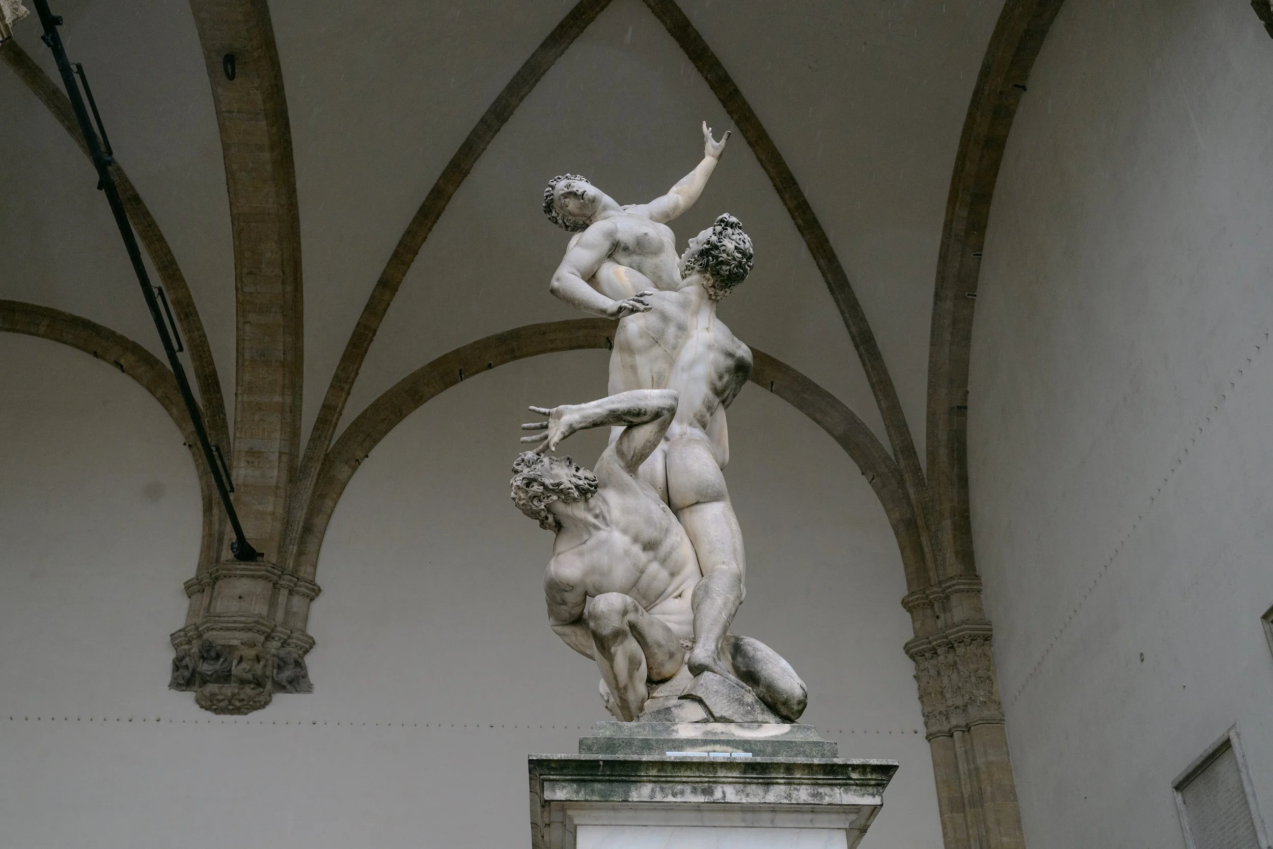 sarapaolucci-detail-of-statues-in-florence.jpg