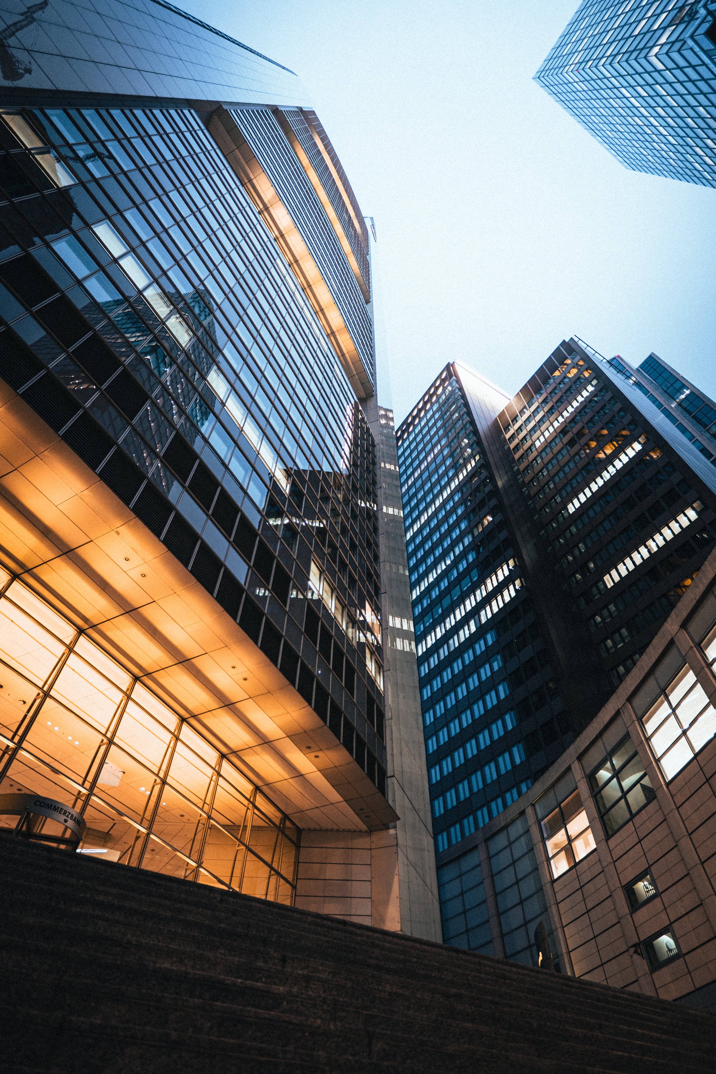 Unlocking Lucrative Opportunities: Foreign Investors Thrive in US Markets with Capital Advisors