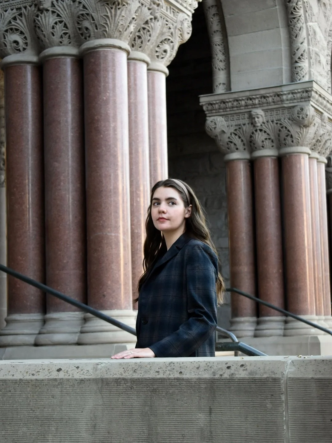 Dark academia girls rise up, it&rsquo;s our time👻🖤

I like to measure life by autumn. My mom always joked that she and I were born &ldquo;Wednesday children&rdquo; because of our ancestral ties to both the Van Tassel family in Sleepy Hollow and Reb