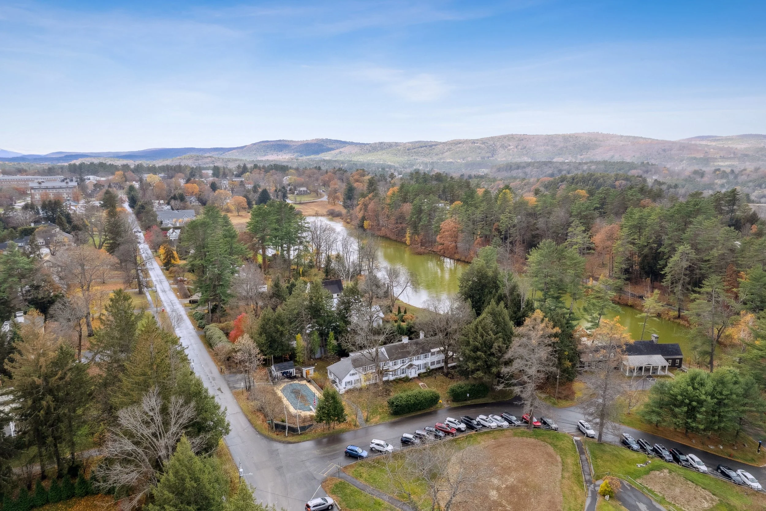 2 Hilton Field Lane-4.jpg