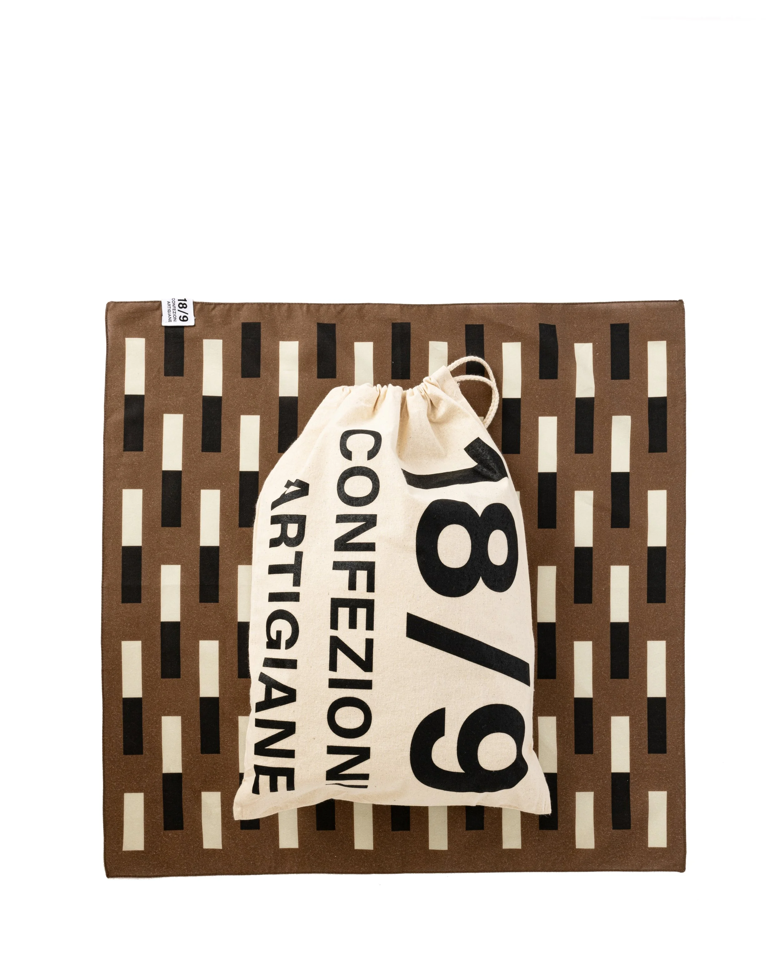 _0000_A22 CONFEZIONI ARTIGIANE - terra - bandana e dusty.jpg