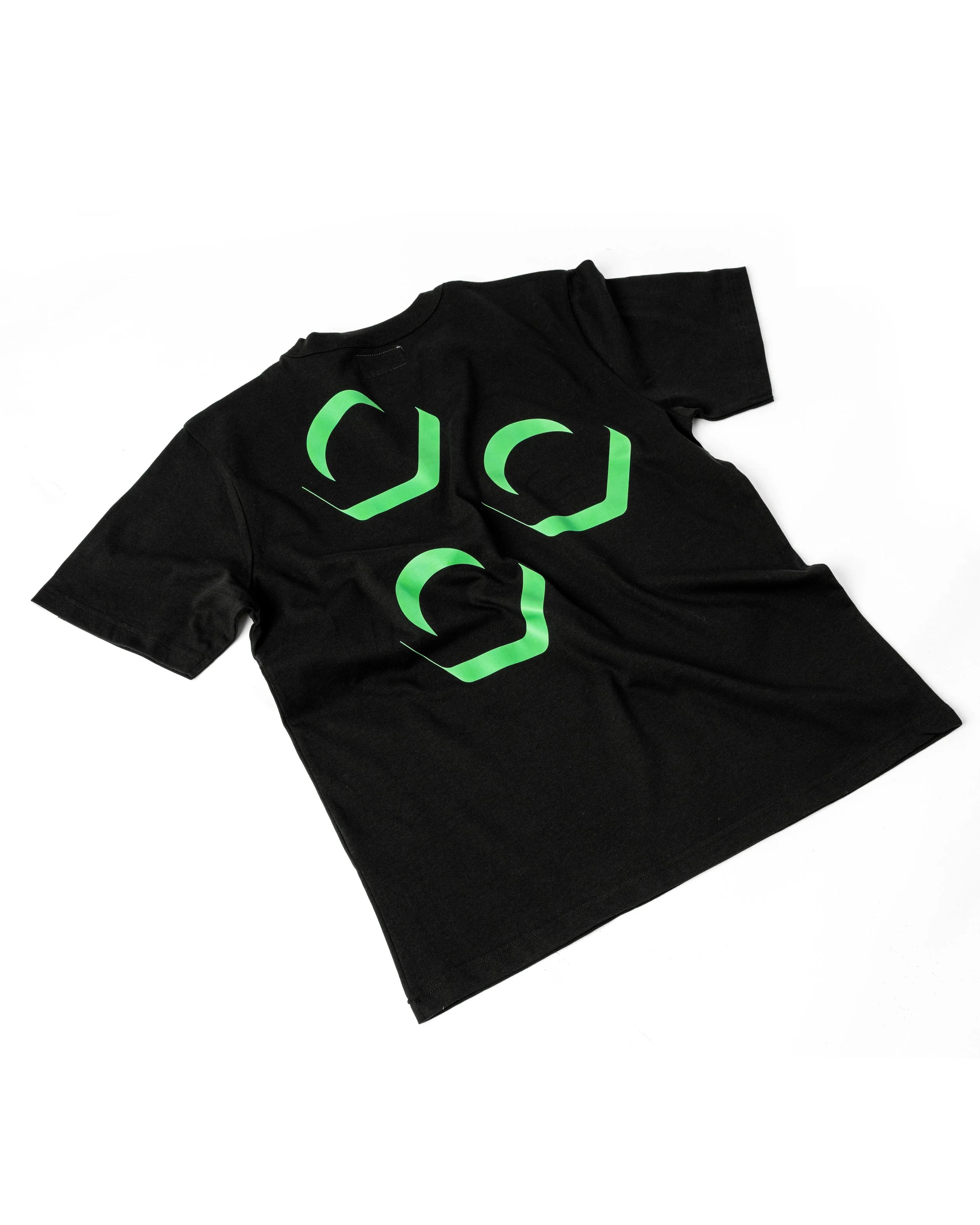 12 TSHIRT RETRO PROSPETTIVA - bulloni.jpg