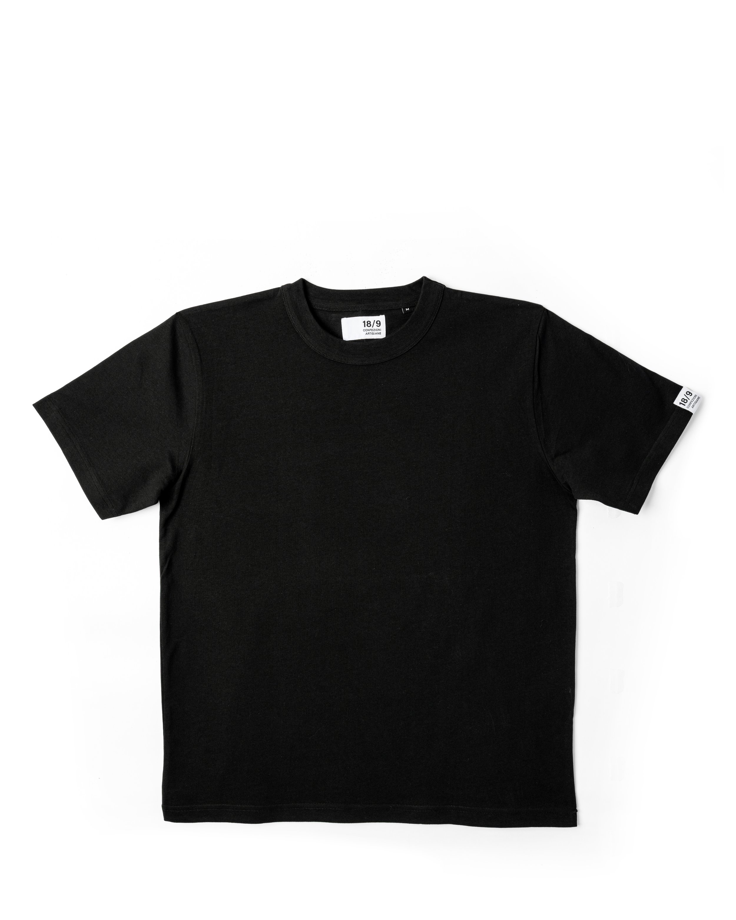 10 TSHIRT FRONTE - bulloni.jpg