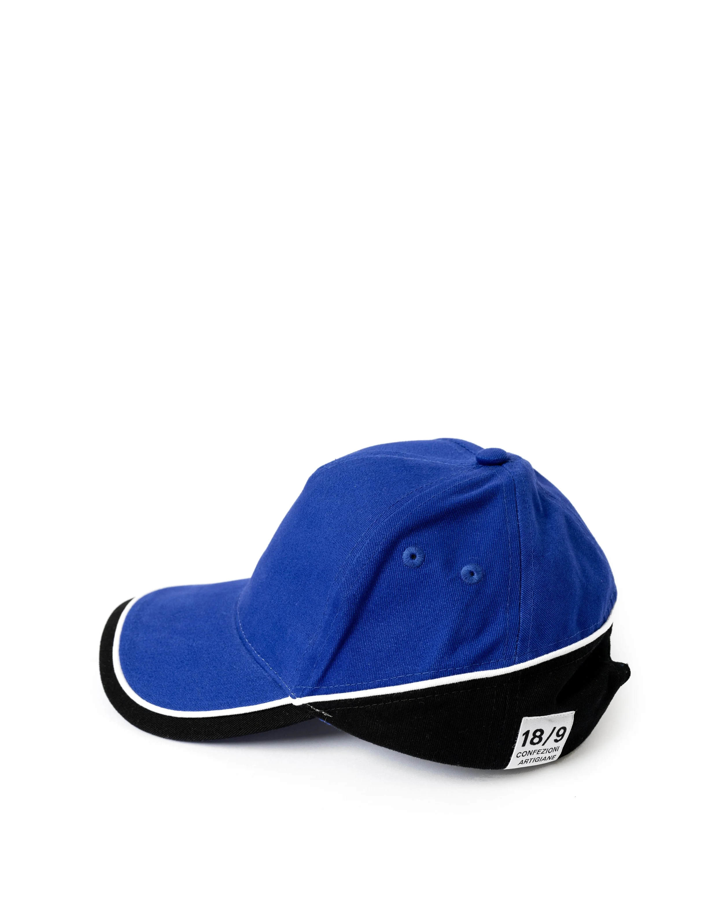 24 HAT PROSPETTIVA - blue.jpg