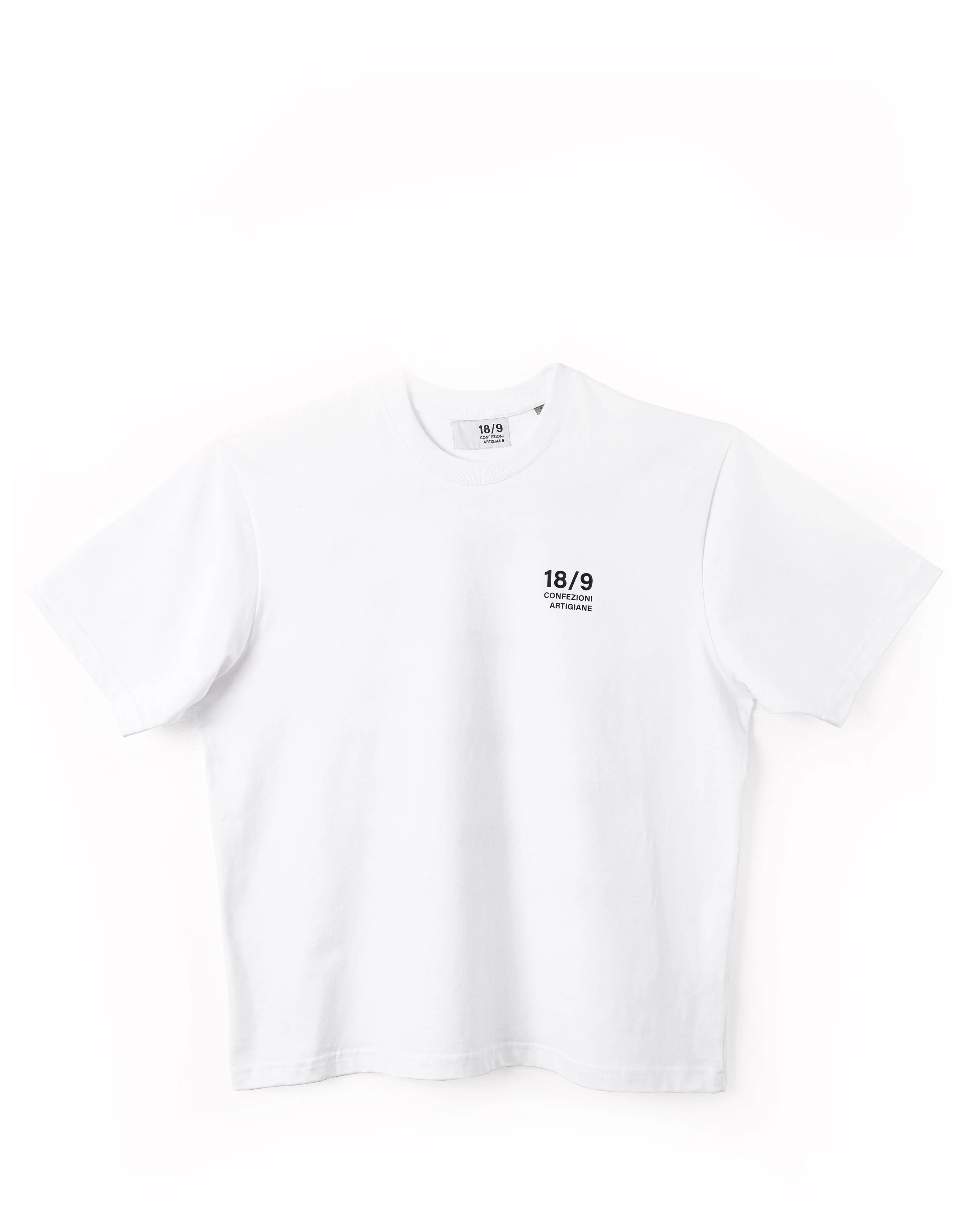 _0014_A2 CONFEZIONI ARTIGIANE - terra - tshirt fronte.jpg