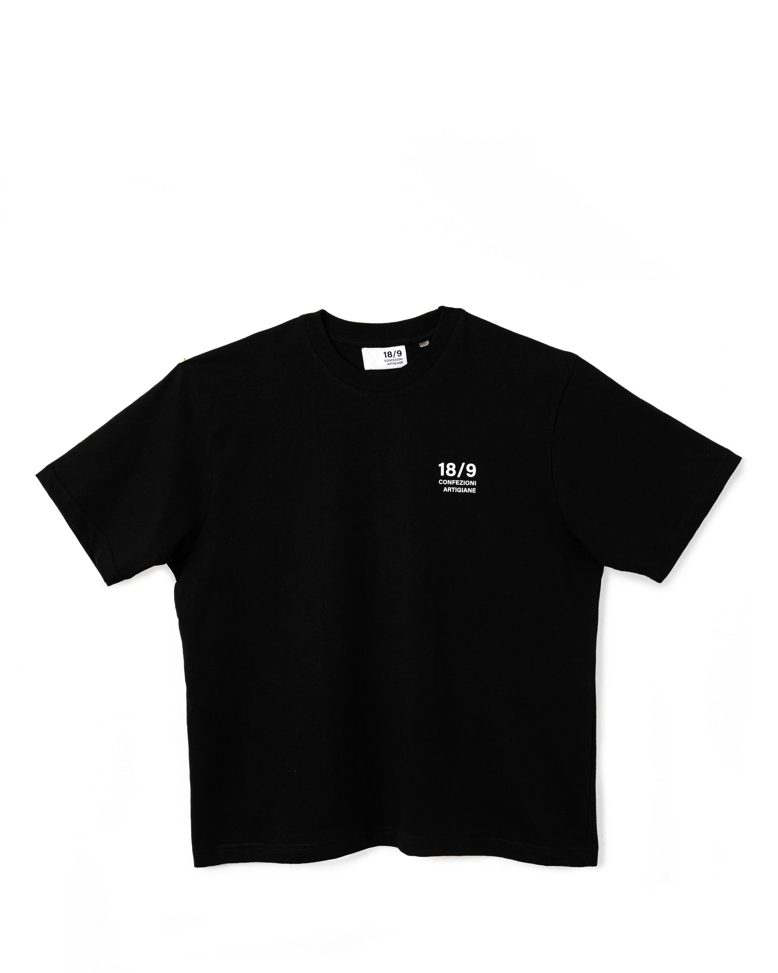 _0068_C2 CONFEZIONI ARTIGIANE - nero - tshirt.jpg