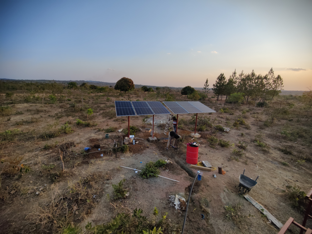 Simusolar: CEO, COO, CFO