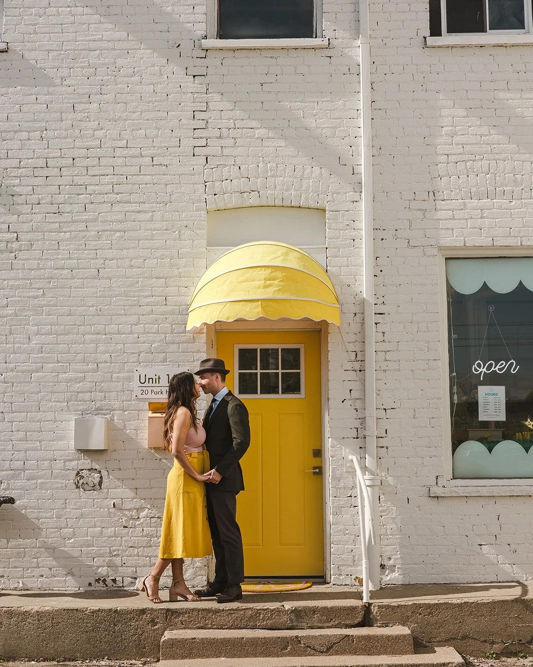 Fedora Media couples &mdash; sweet news! Enjoy 10% off any wedding dessert order at JTM Cake Studio &amp; Cafe. Treat your guests to custom cakes, dessert tables, or bite-sized treats and save a little on the sweet stuff.

To redeem, simply mention y