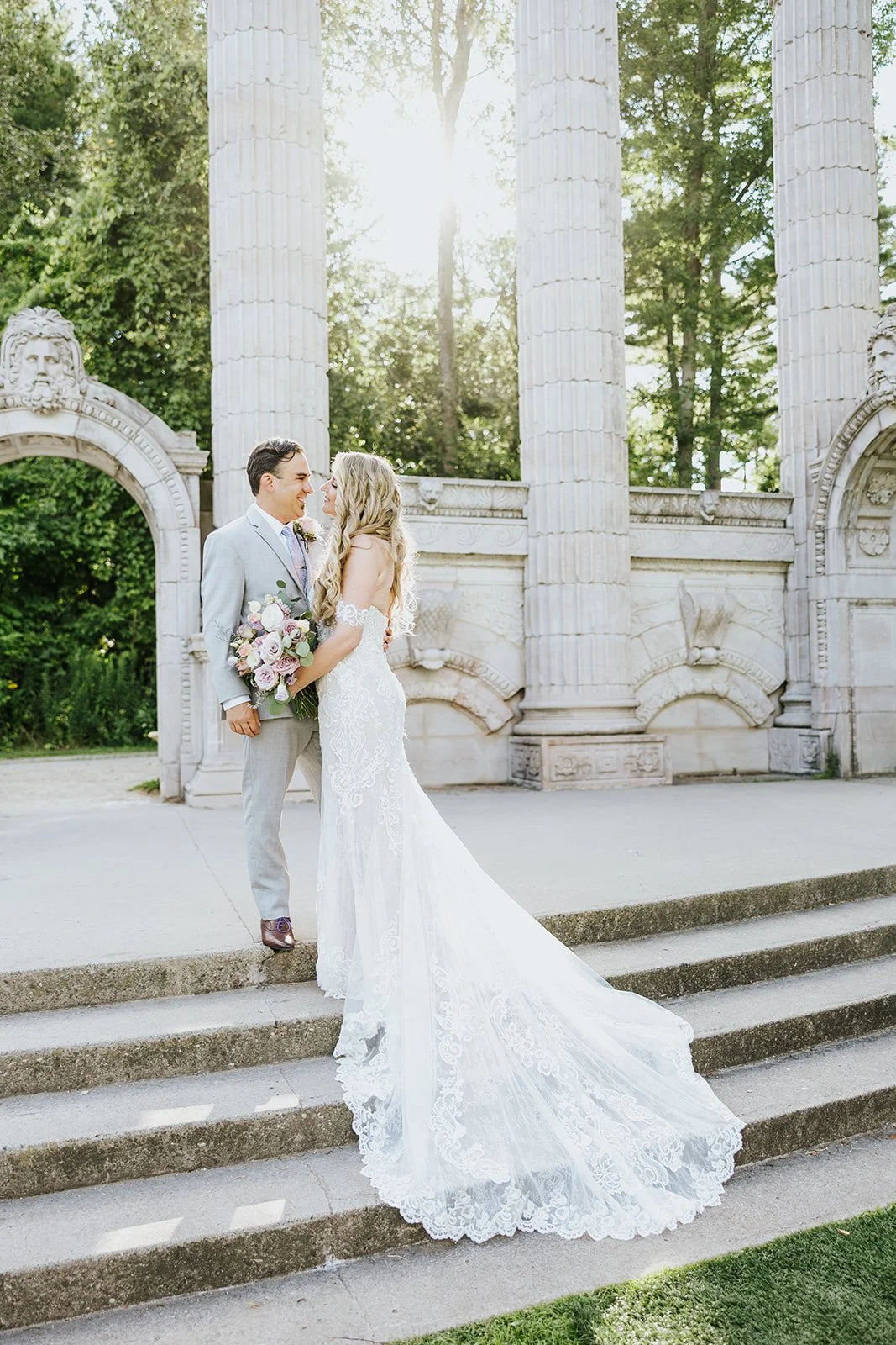 The Wedding Ring Online - A Sunset Beach Inspired Wedding