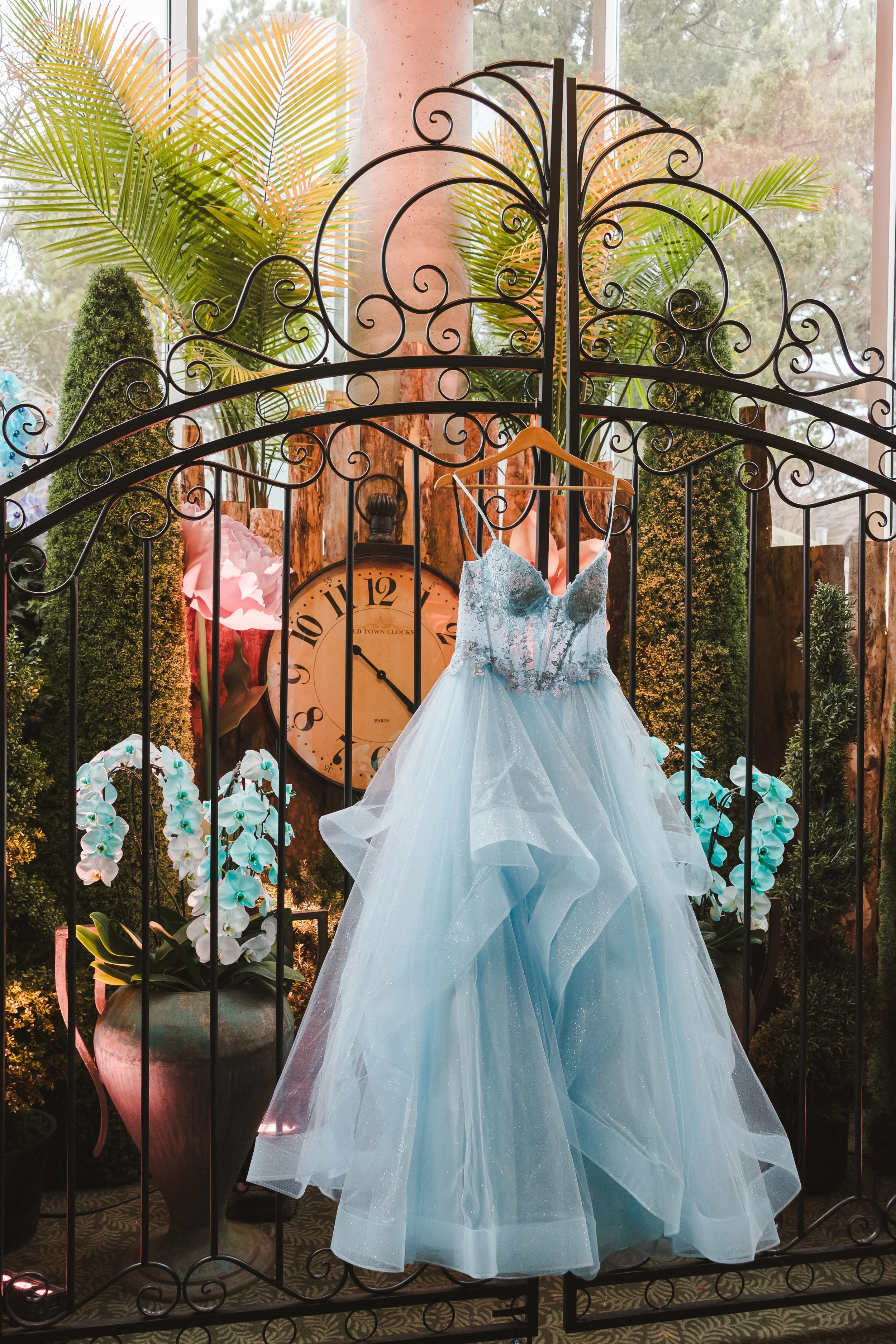 blue-wedding-dress-alice-in-bloomland-fedora-media.jpg