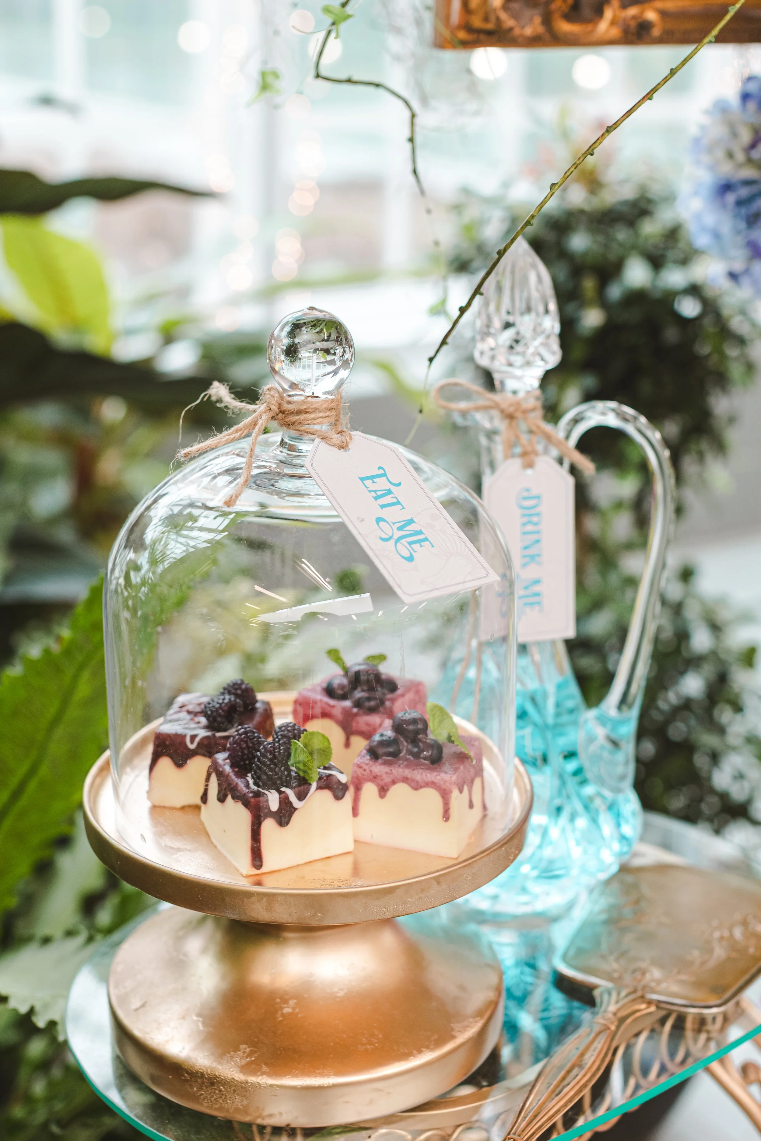 four-teacakes-in-glass-jar-alice-in-bloomland-fedora-media.jpg