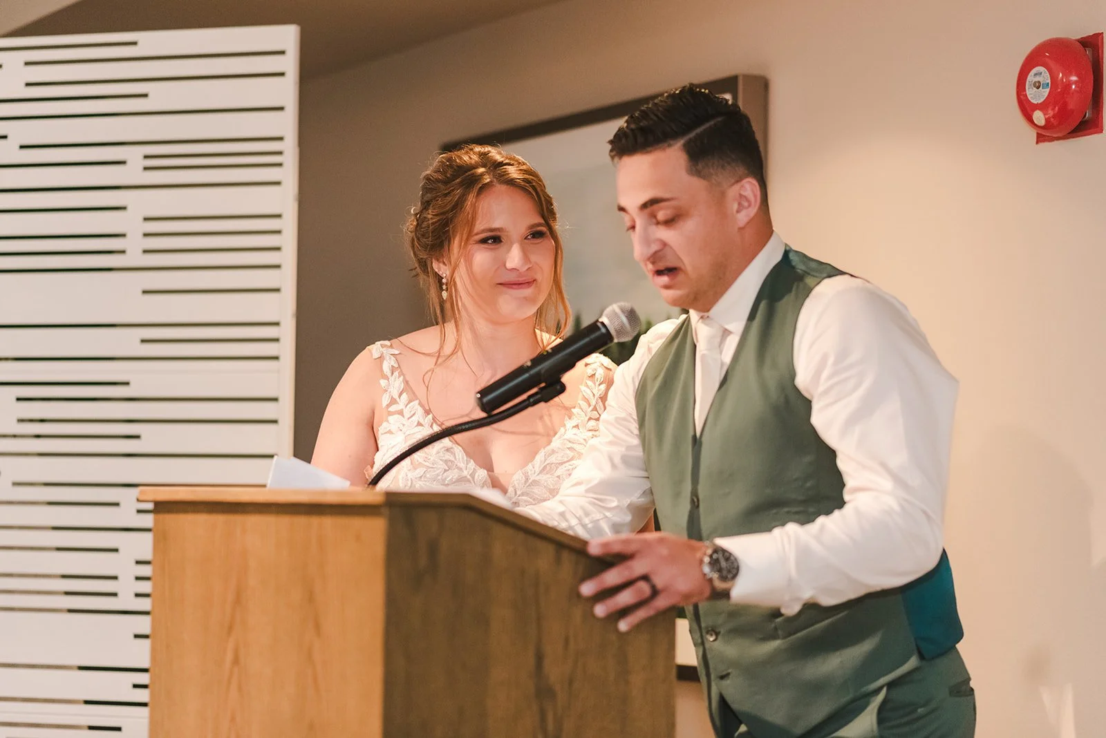 Bride and groom wedding speech  Springfield Golf & Country Club  Fedora Media.jpg