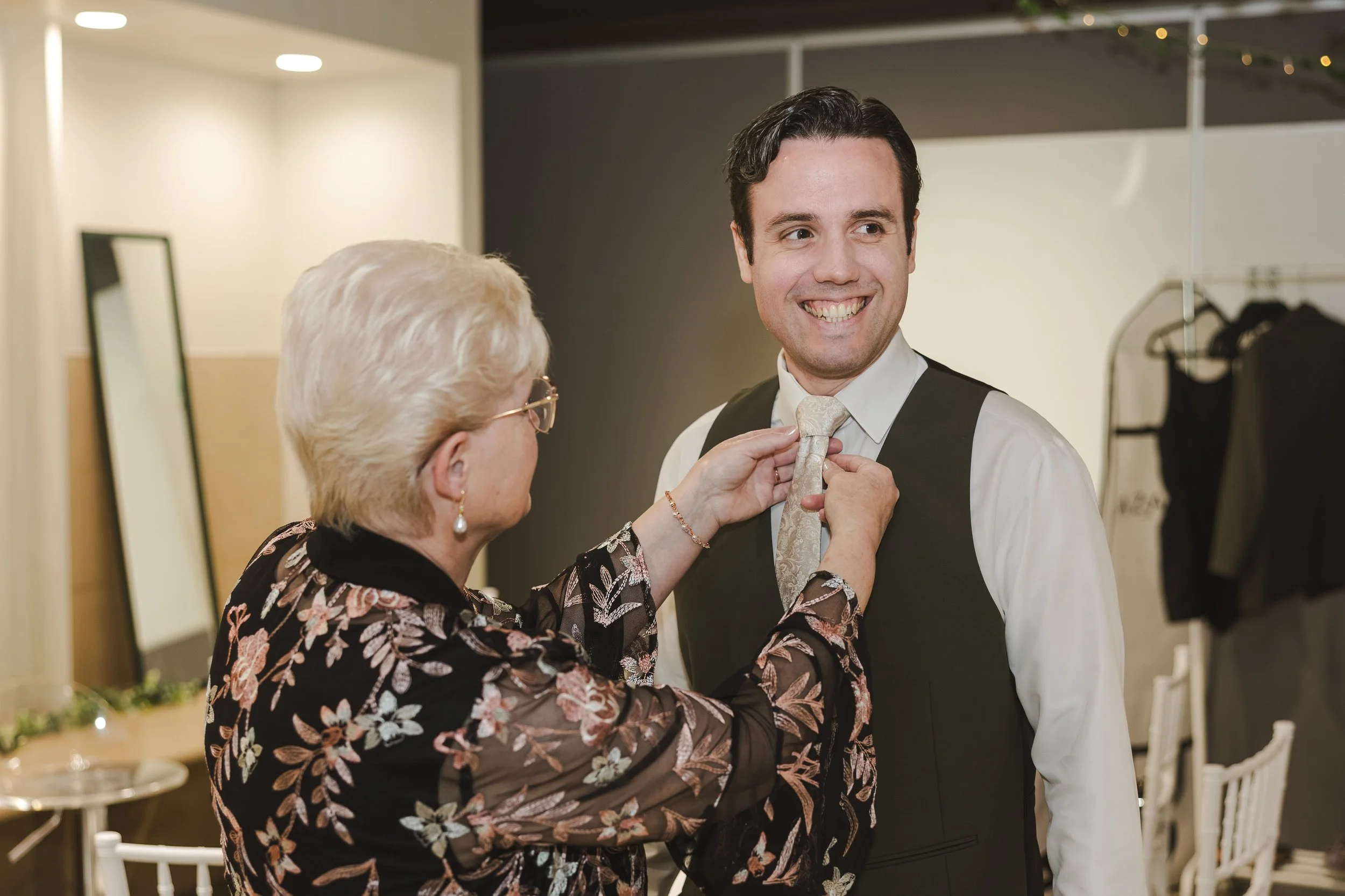 groom-getting-ready-Fedora-Media.jpg