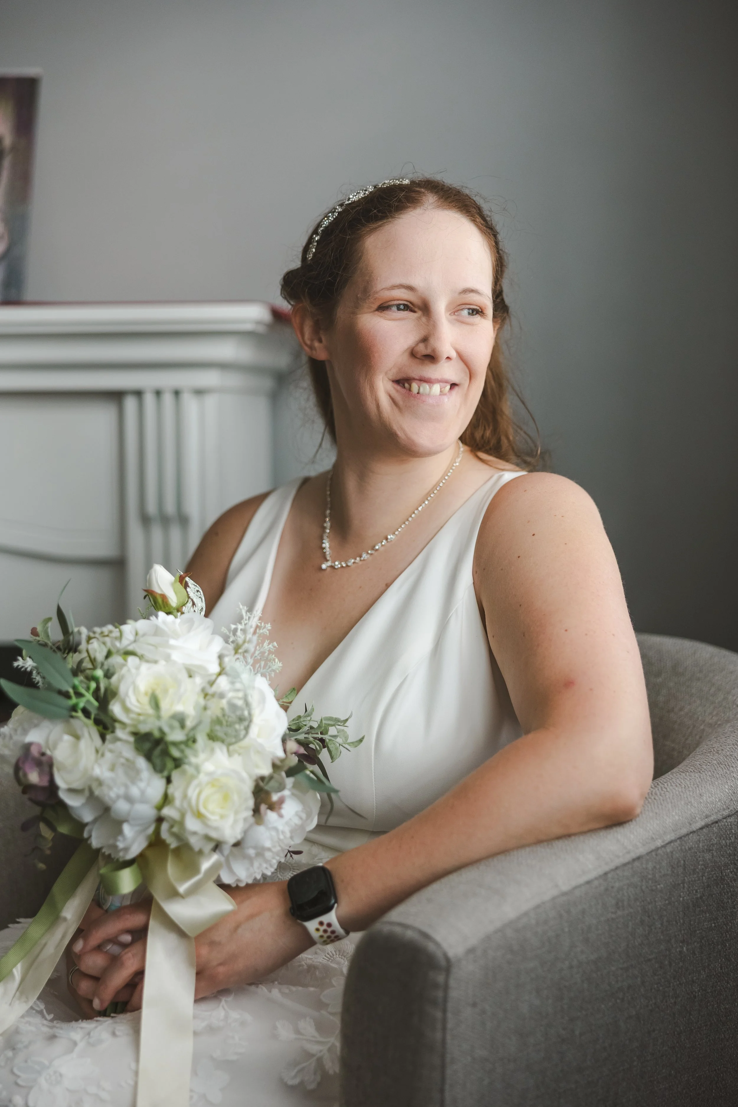 bride-closeup-photo-newfoundlandclub-cambridge-ontario.jpg