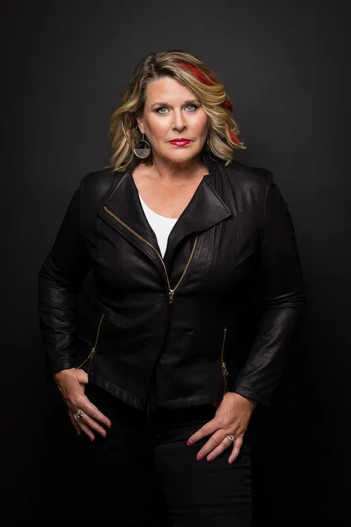 Milwaukee-business-branding-photos-Stories-Framed-04-web (1).webp