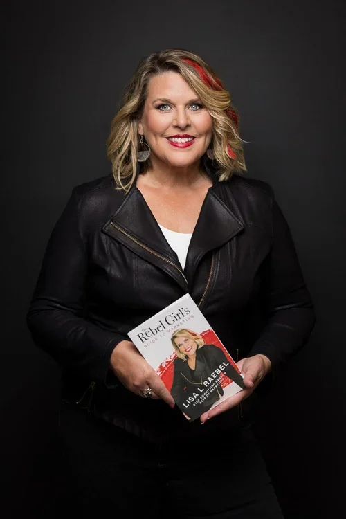 Milwaukee-business-branding-photos-Stories-Framed-05-web (1).webp