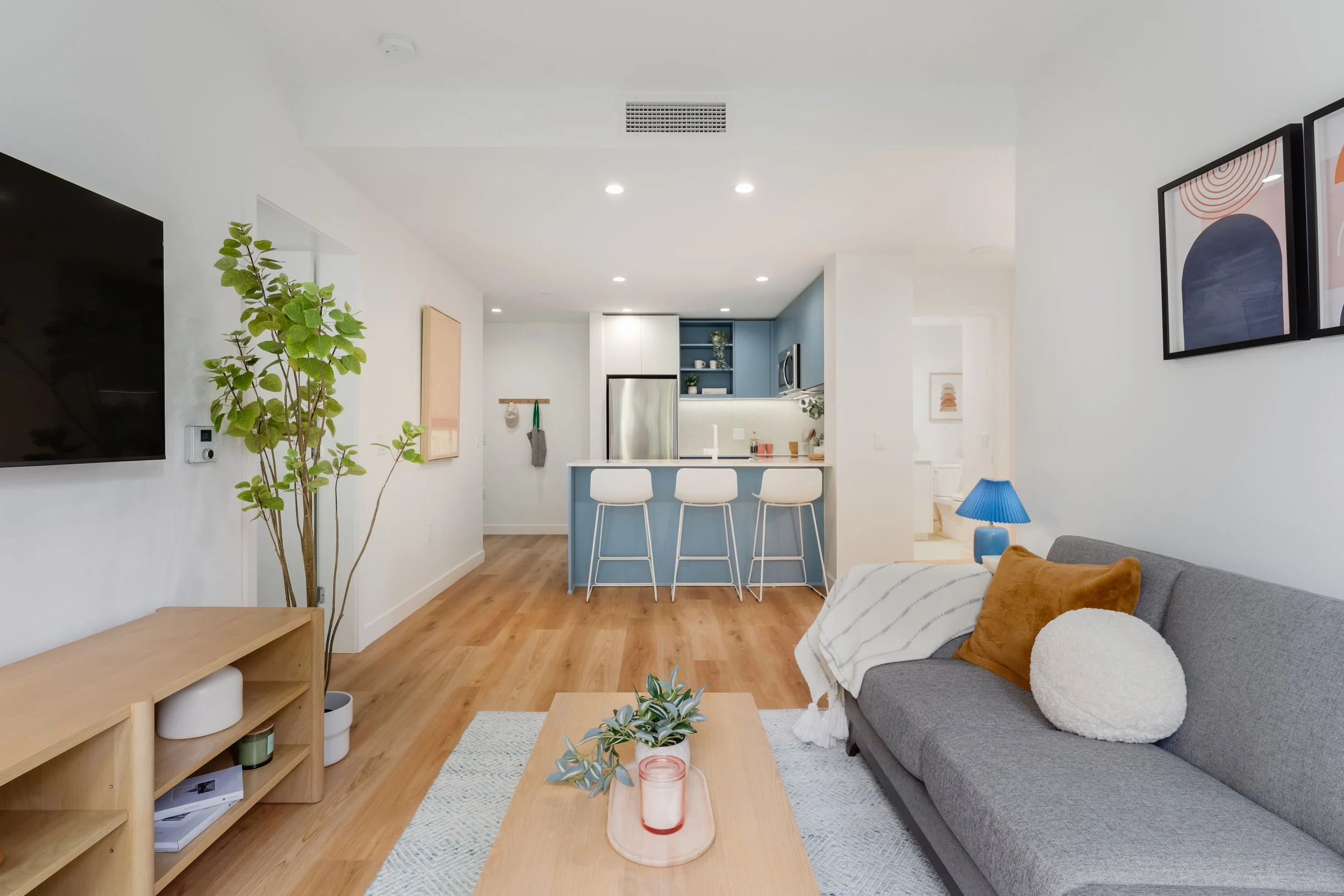 Student Apartments Near SFU: Budget Trade-Offs vs All-Inclusive Living at KOTO &amp; Cornerstone