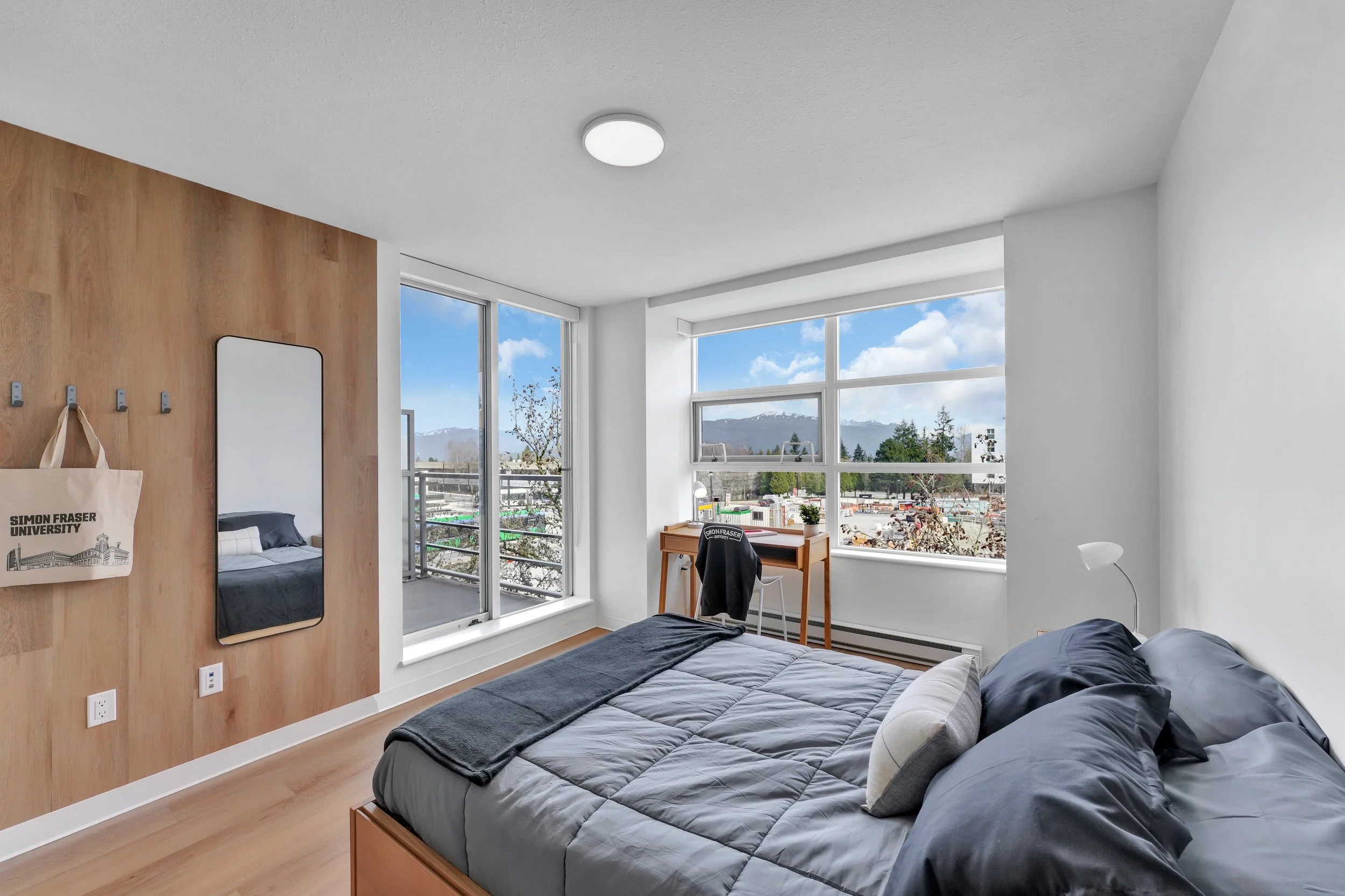Off-Campus Housing Near SFU: Neighbourhoods, Commute Times, and Trade-Offs