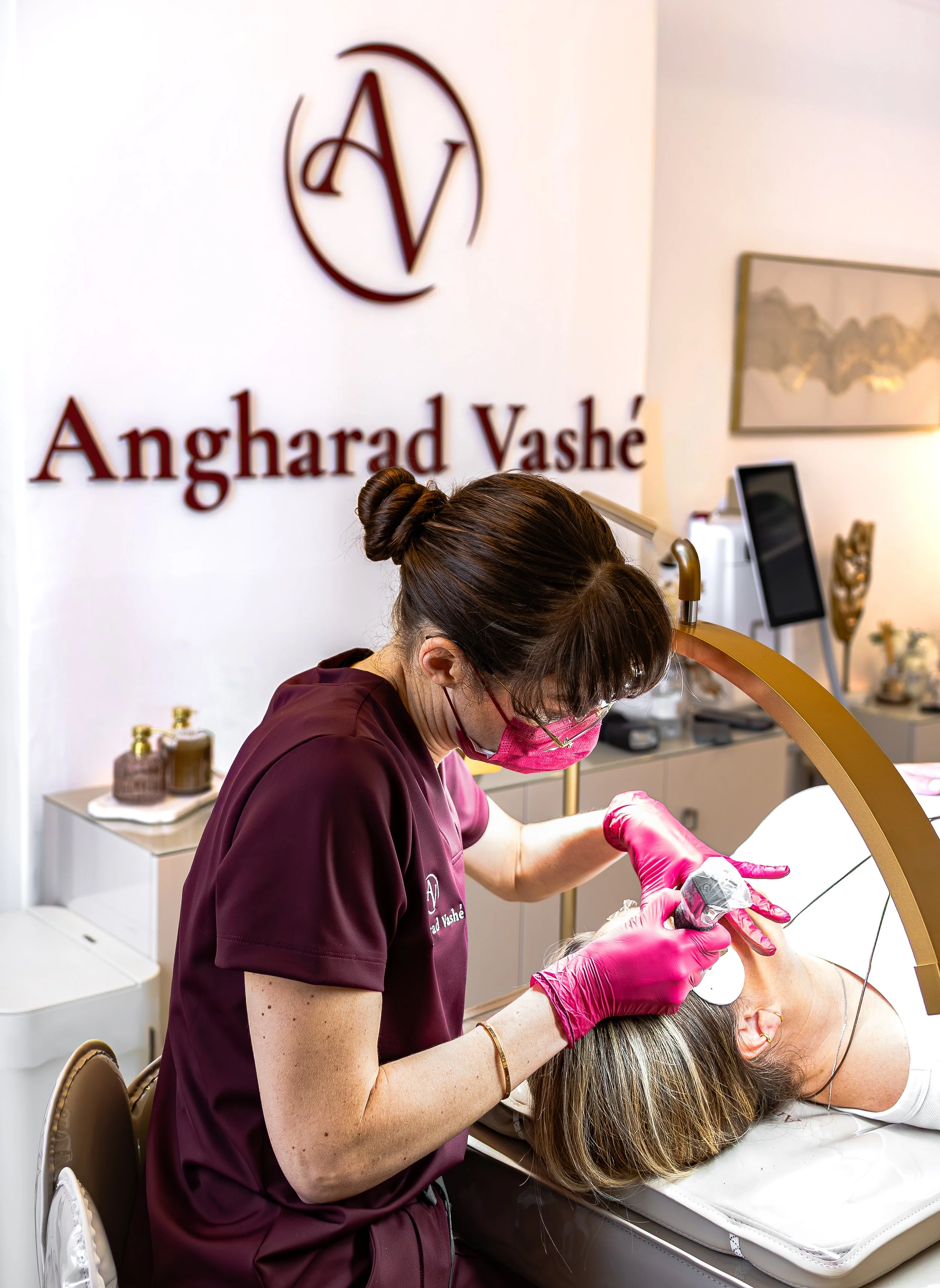 AngharadVashe-10.jpg