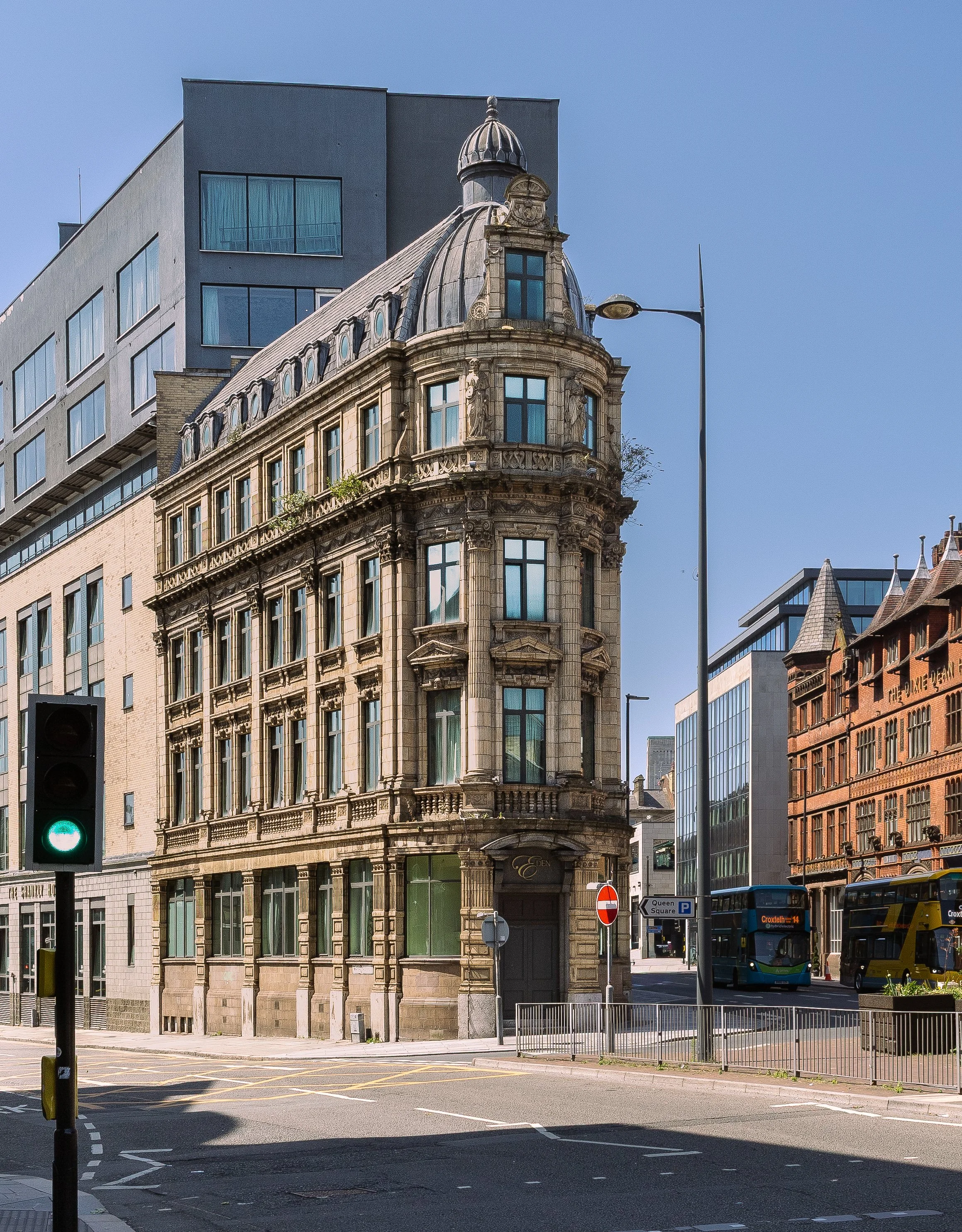 Liverpool architecture_.jpg