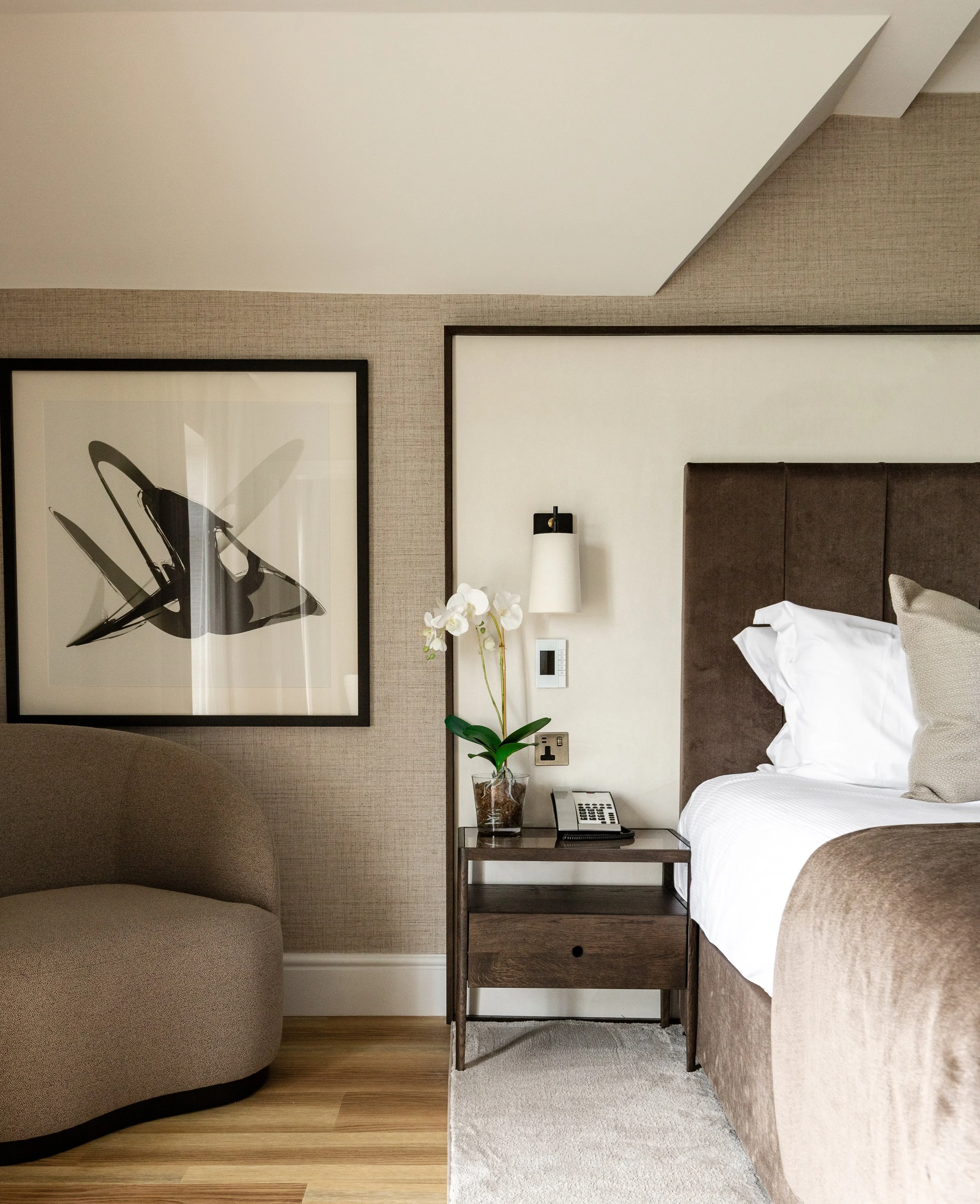 Carden Luxury Suite-5.jpg