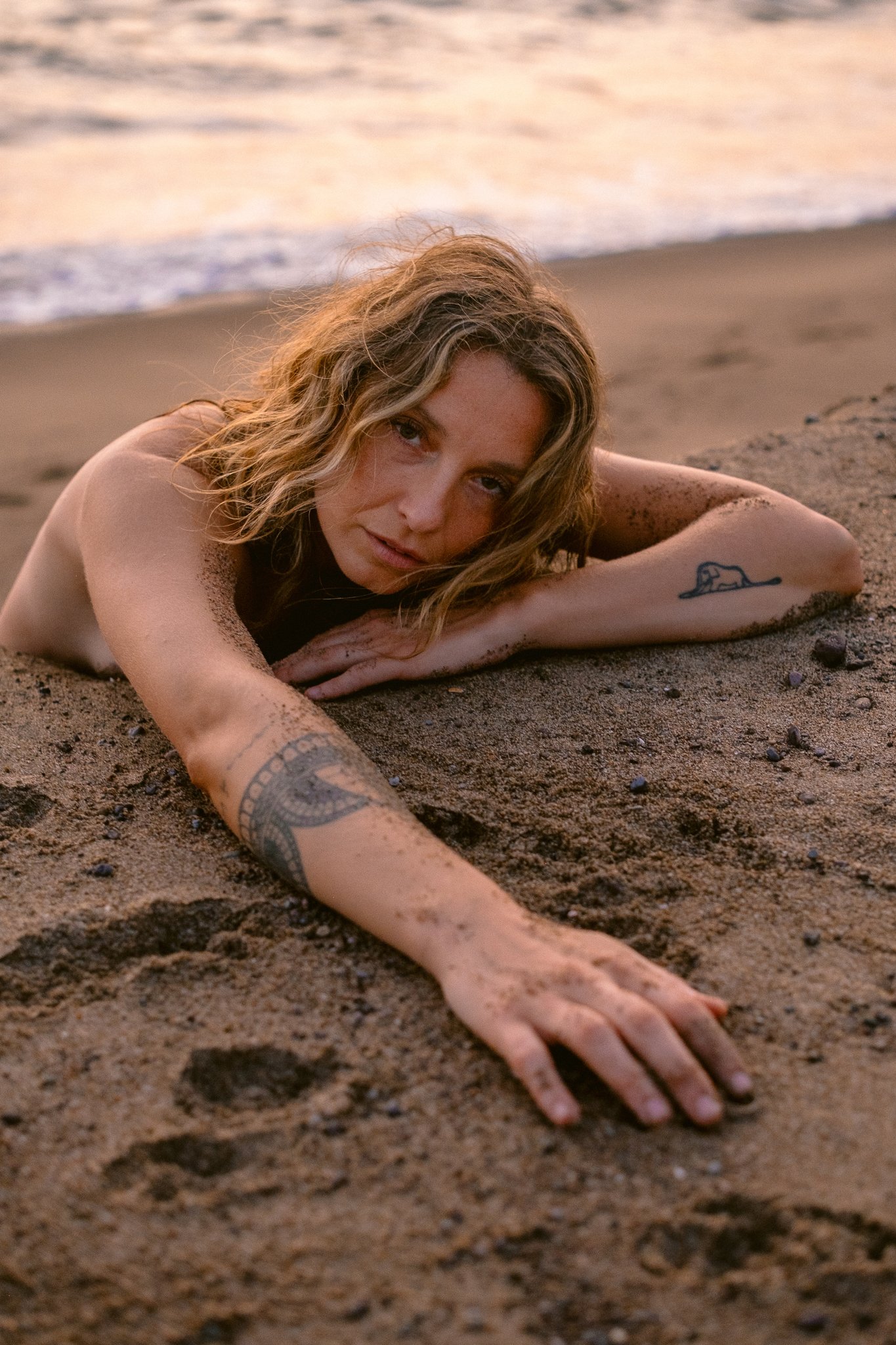 Portrait-lifestyle-photography-Diana-Navas-Careyes-Costalegre-Playa-Chica-16.jpg