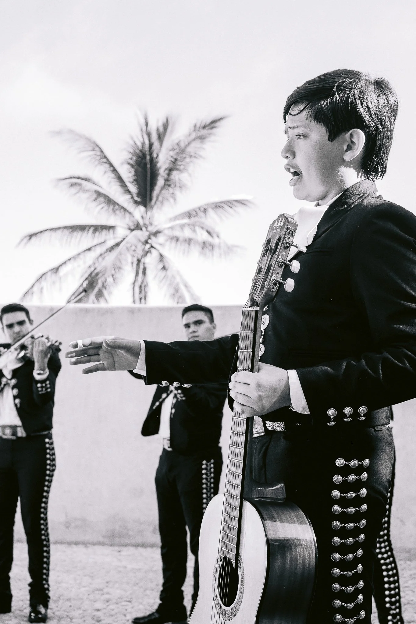 Wedding-Boda-lifestyle-photography-Diana-Navas-Careyes-Casa-La-Ceiba-14.jpg