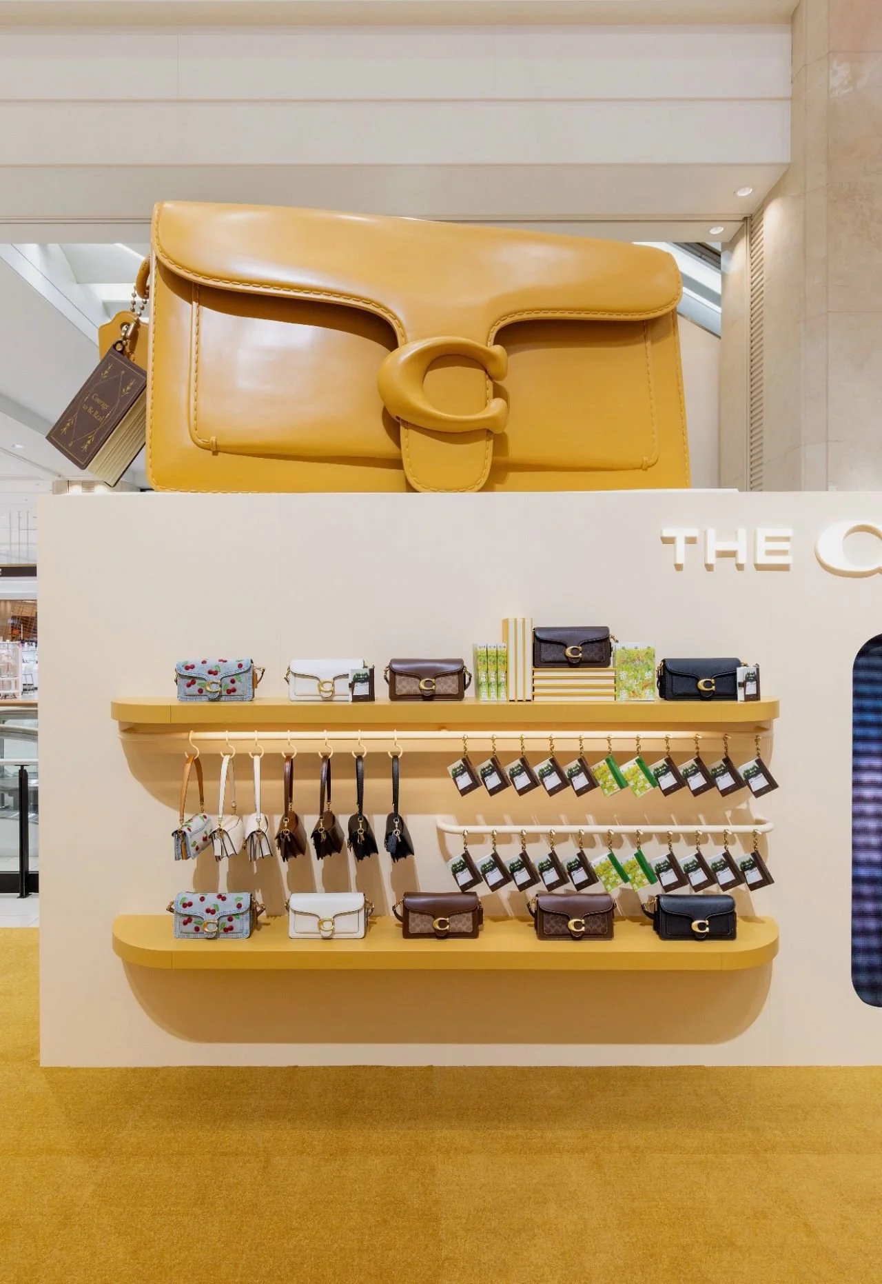 sapporo daimaru 1.jpeg