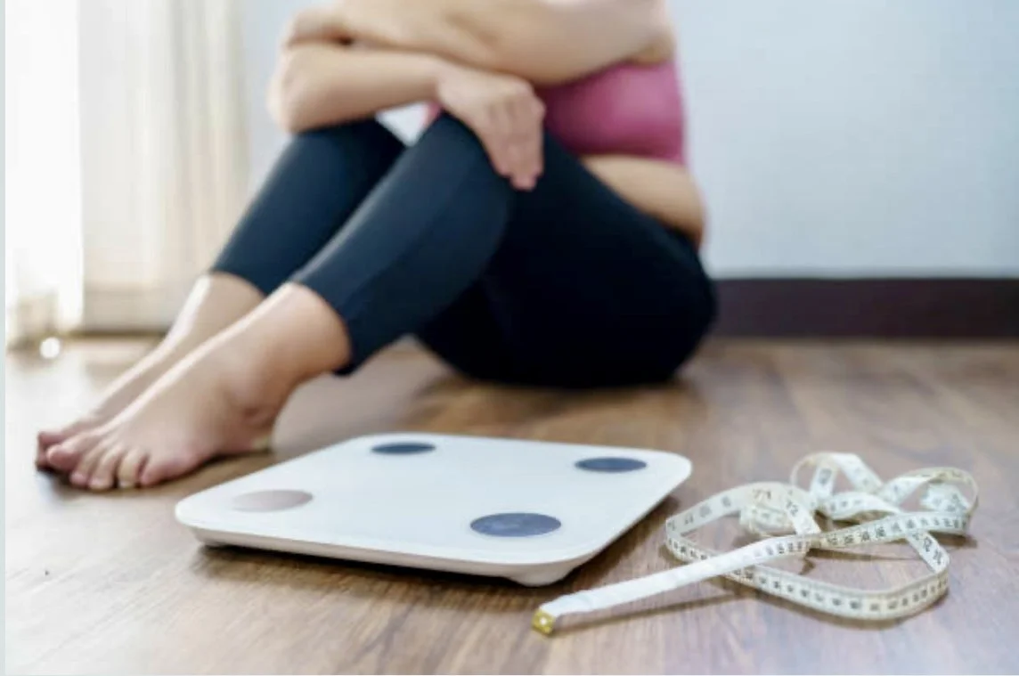 Why Perimenopausal Women Gain Belly Fat (And What Actually Works)