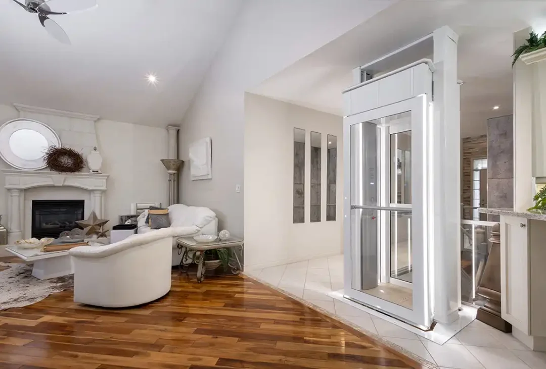 Elegant-simple-home-lift-for-better-accessibility-Savaria-Luma.webp