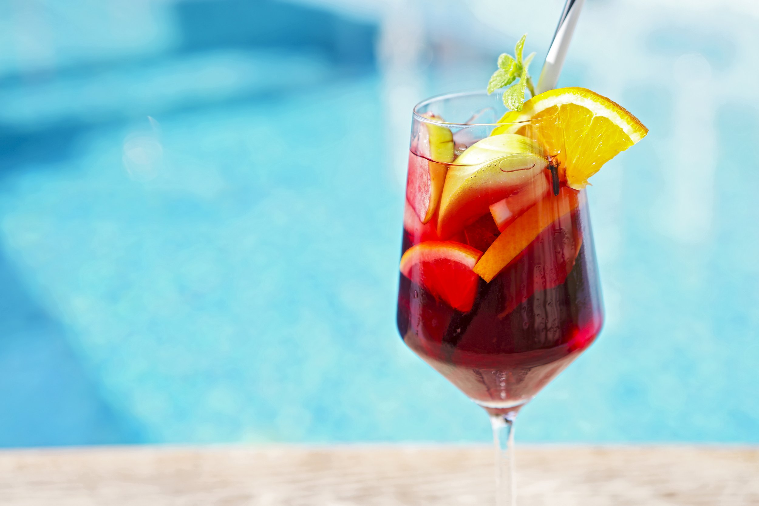 Red Sangria (Glass)