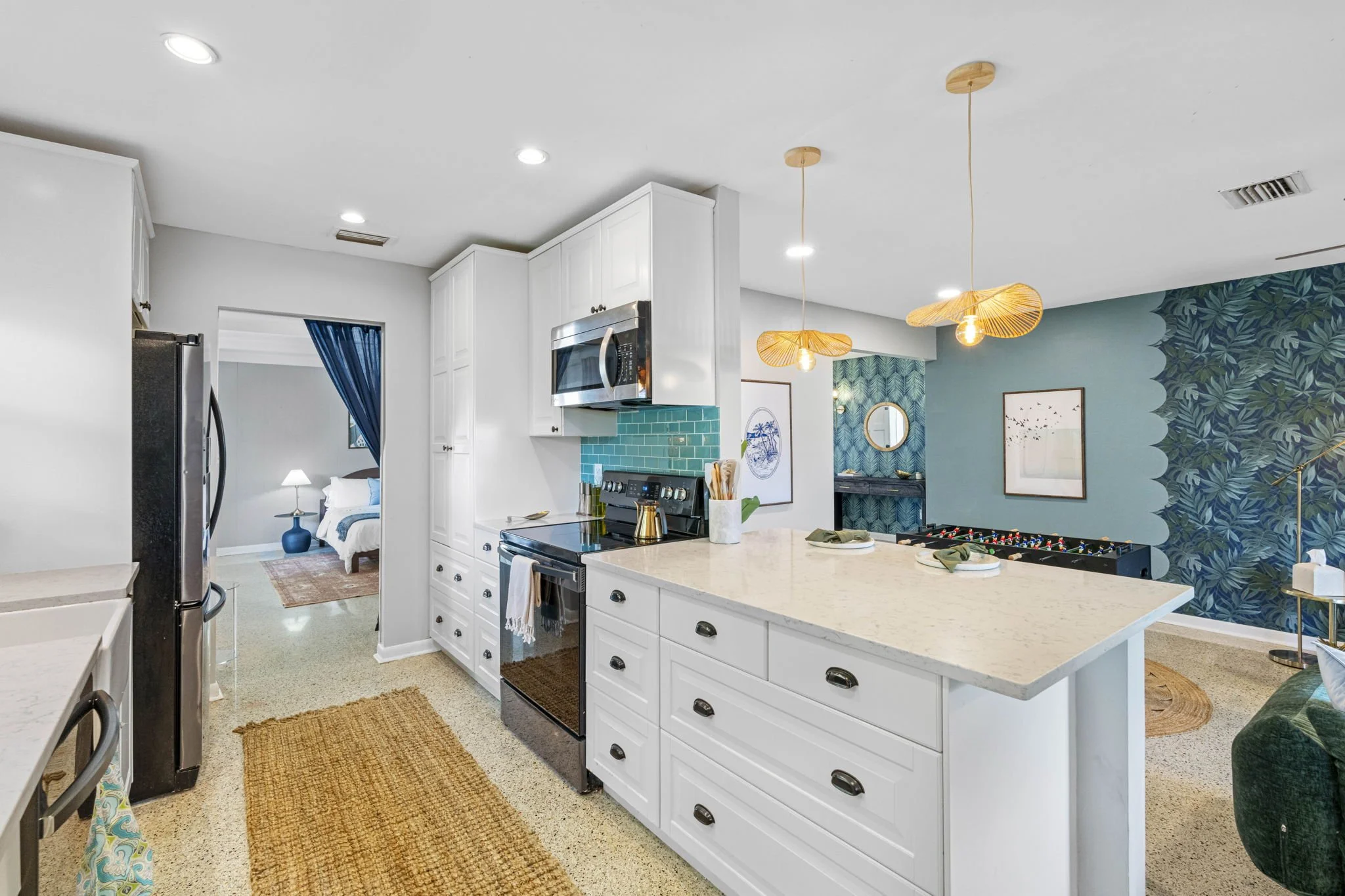 69-web-or-mls-8405 S Flintrock Ct, Tampa, FL-69.jpg