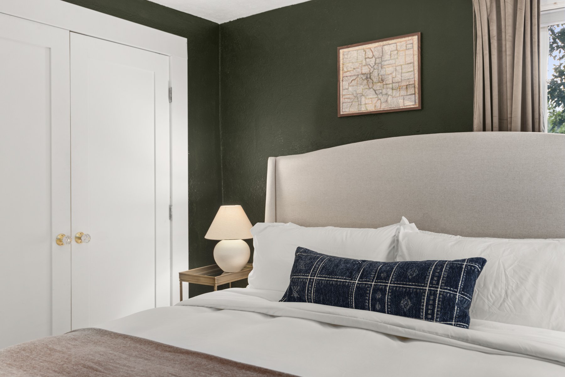 Olde Towne Farmhouse