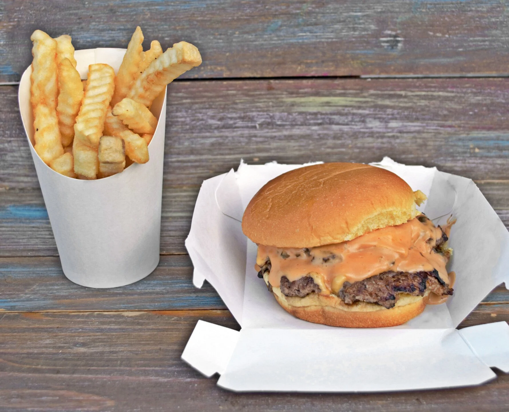 Get 𝑫𝒐𝒖𝒃𝒍𝒆 𝑺𝒎𝒂𝒔𝒉𝒆𝒅 this weekend at Burgerbach's with the double-smashburger combo! Two Beef Patties and Thinly Sliced Onions SMASHED and Grilled with Bacon,  American Cheese, Sanford Sauce, on a Potato Bun. Served with Crinkle Cut Fries.