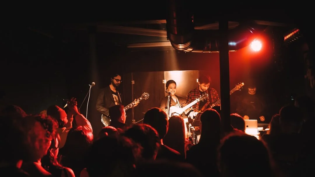 Yağmur Ender, ilk albümü “Düğüm”ün lansmanını 27 Mart Cuma günü Kadıköy Flu Performance sahnesin (5).jpg