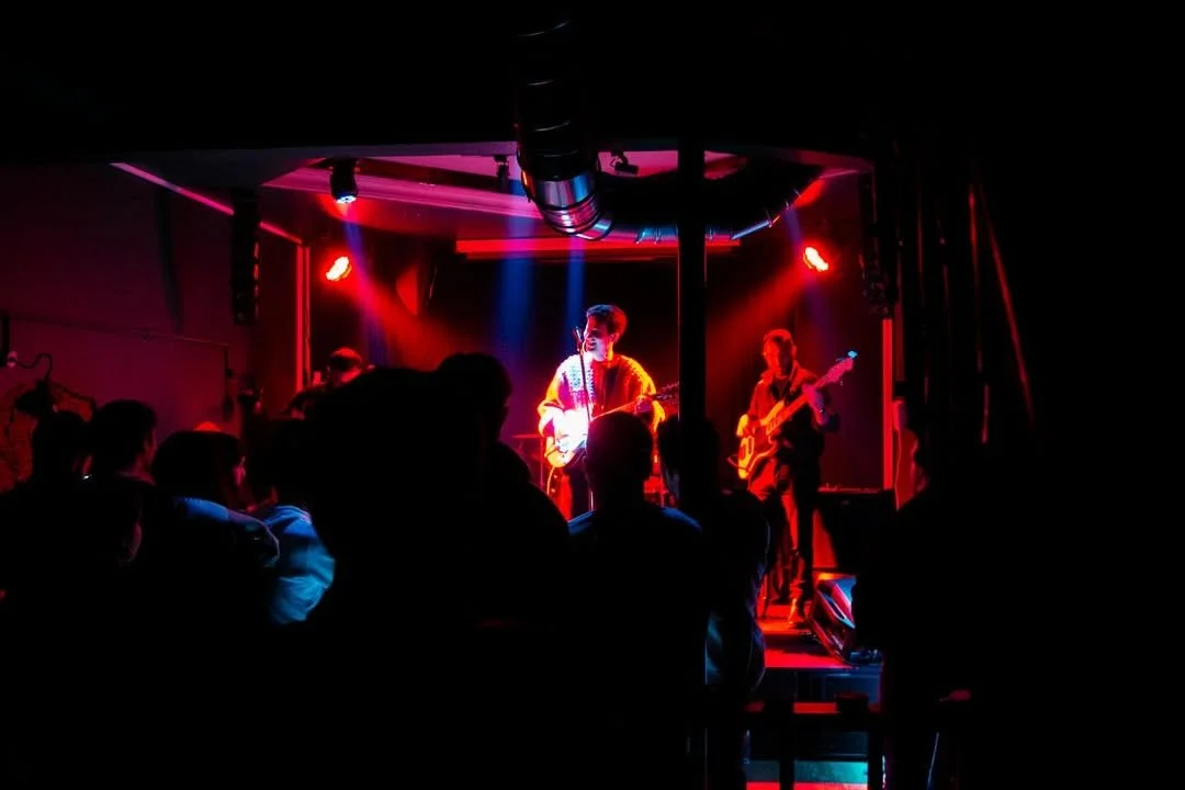 Saman Yıldızı, Flu Performance Kadıköy sahnesindeydi🙌@samanyildizimusic @fluperformance📸@safak (6).jpg
