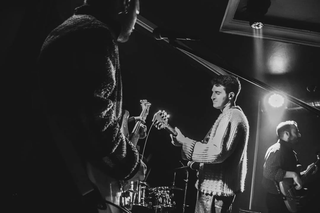 Saman Yıldızı, Flu Performance Kadıköy sahnesindeydi🙌@samanyildizimusic @fluperformance📸@safak (1).jpg