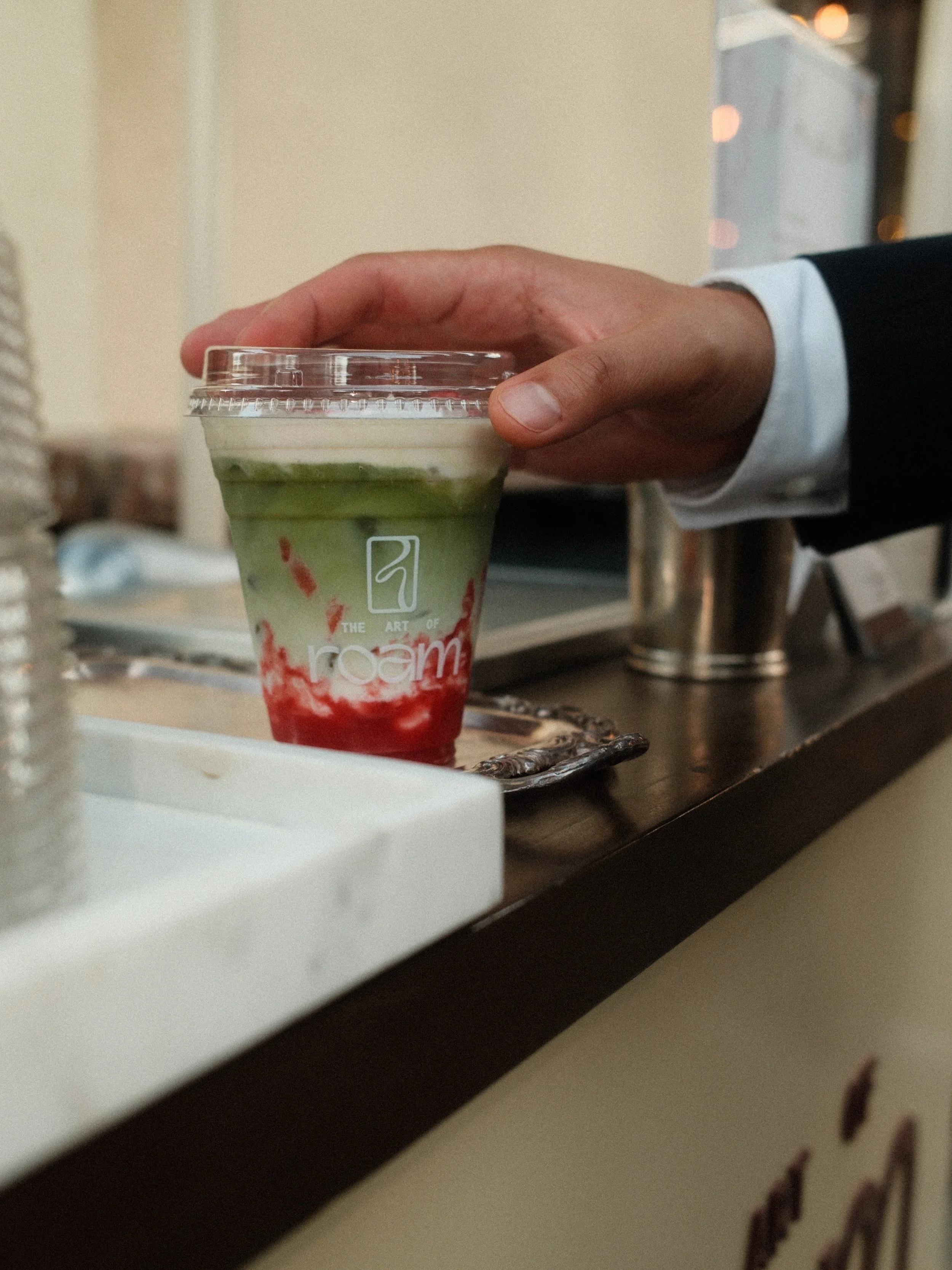 Strawberry matcha, wedding edition. 🍓

A seasonal fav&hellip; should we keep her on the fall menu?

#StrawberryMatcha #WeddingCoffeeCart #CoffeeAndMatcha 
#MachaCartLA