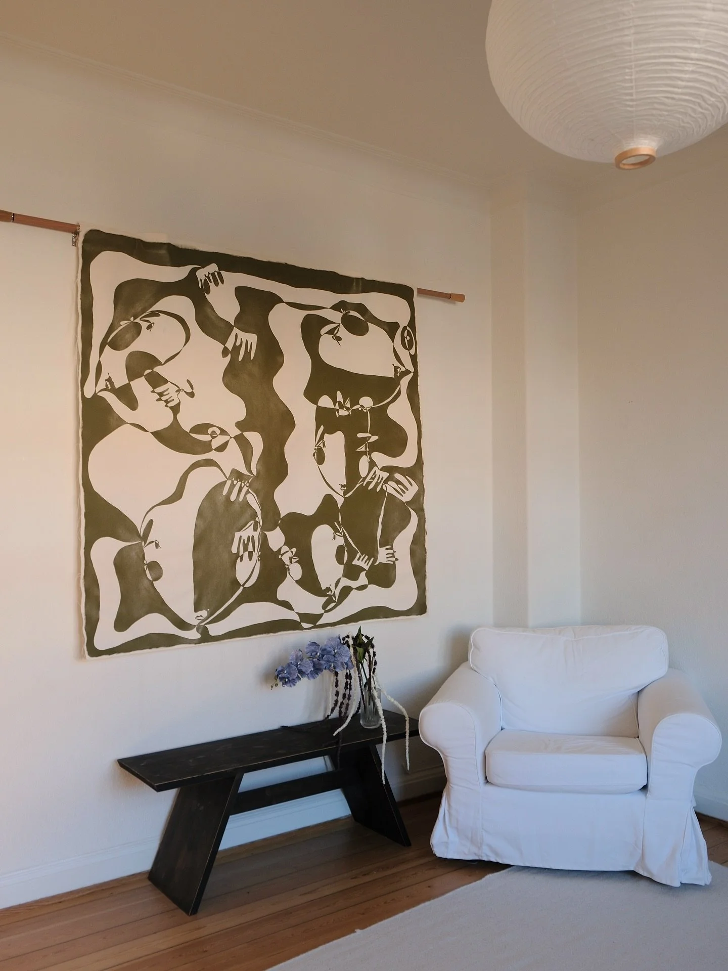 New original hand painted art piece in the size 150x150 cm. 

This artwork was created as a commission for a family. What makes commissioned pieces truly special is the story that precedes them &mdash; a glimpse into lives, bonds, and emotions that g