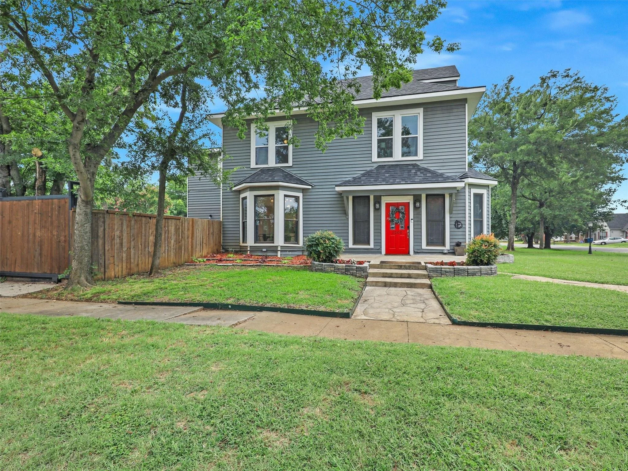 1200 West Walker Street