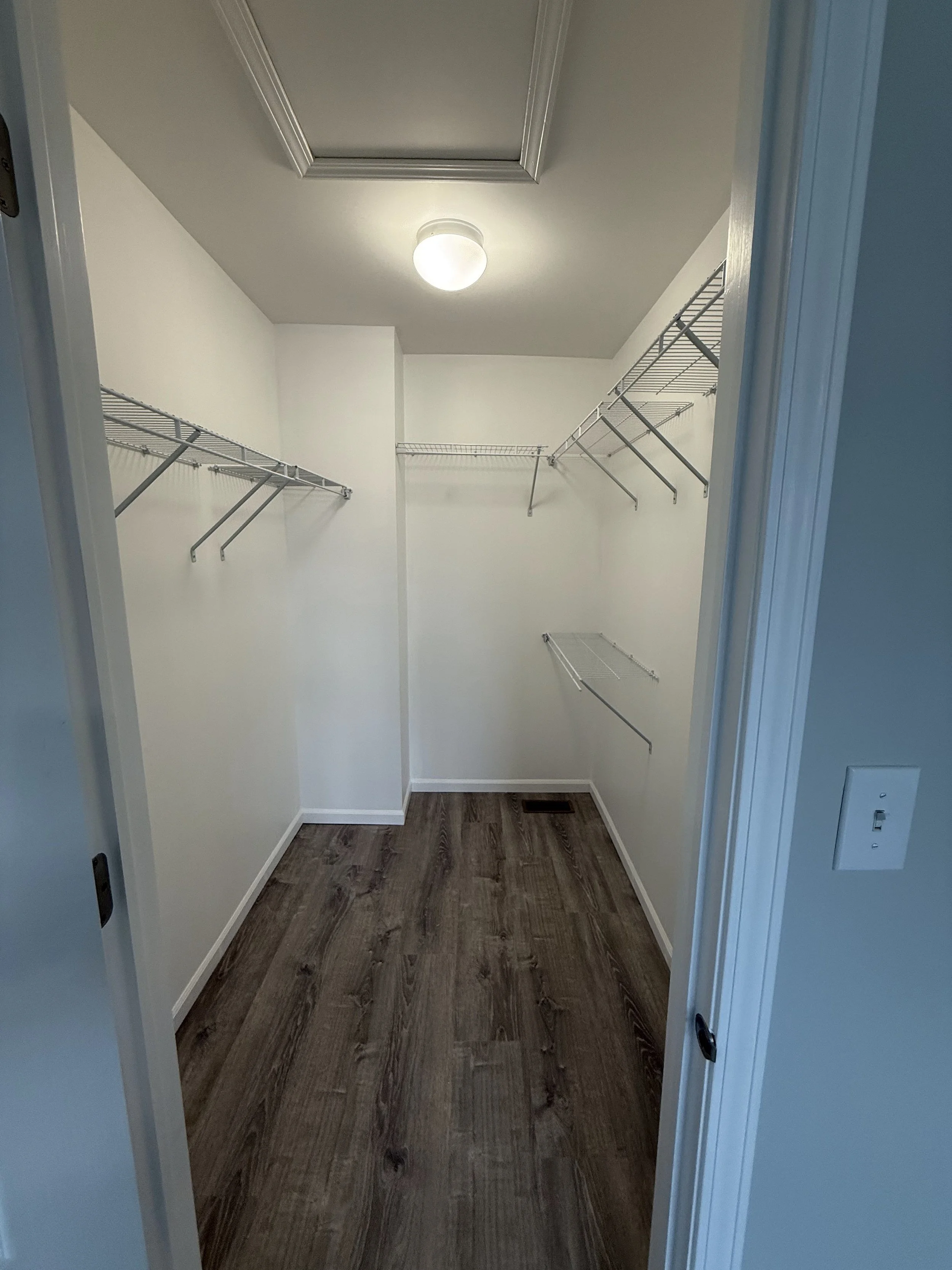 closet shelving installation