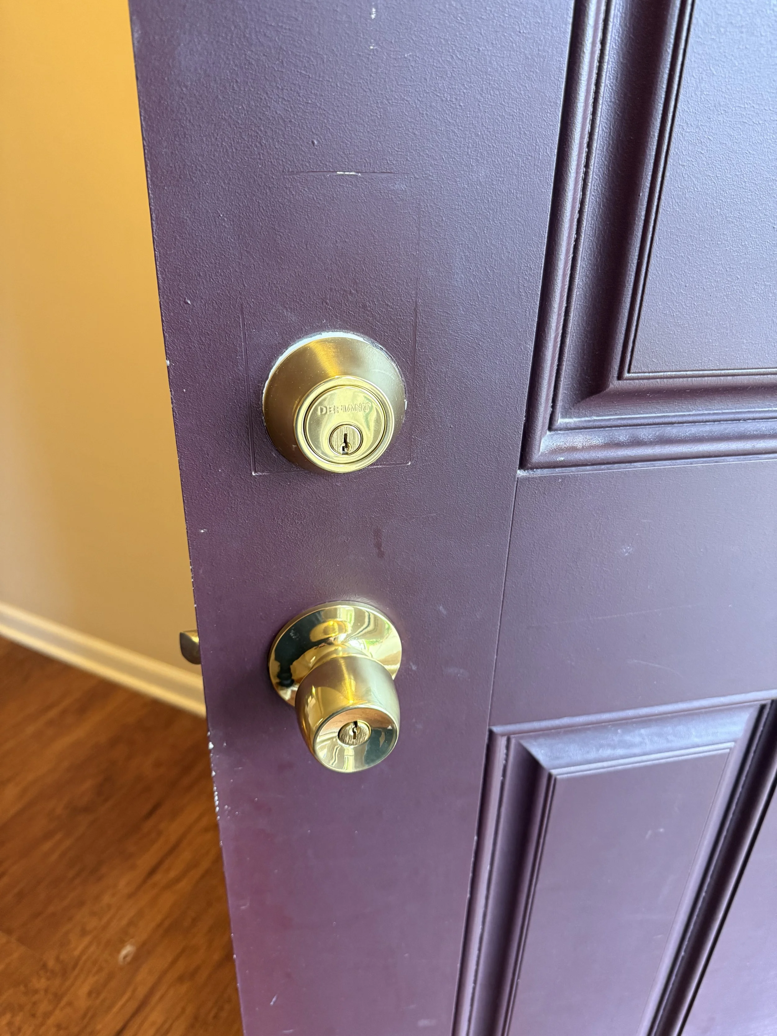door knob replacement