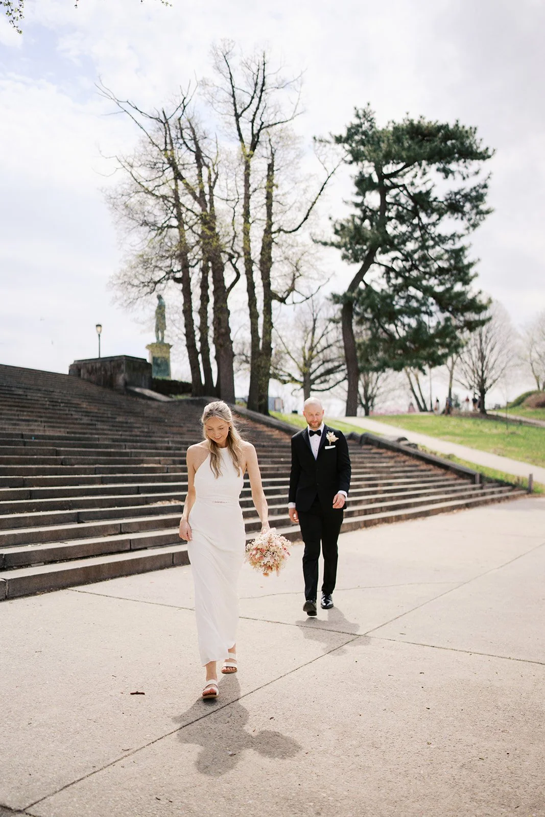 couple wedding photoshoot in philadelphia, pa