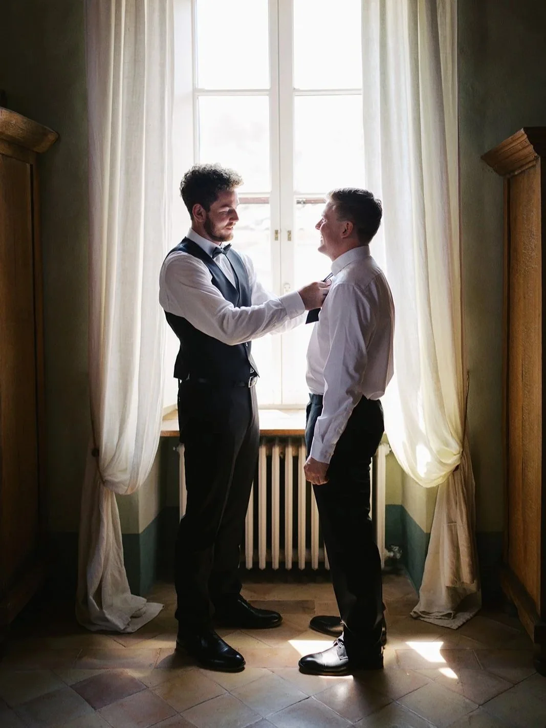 groom getting ready in piacenza italy