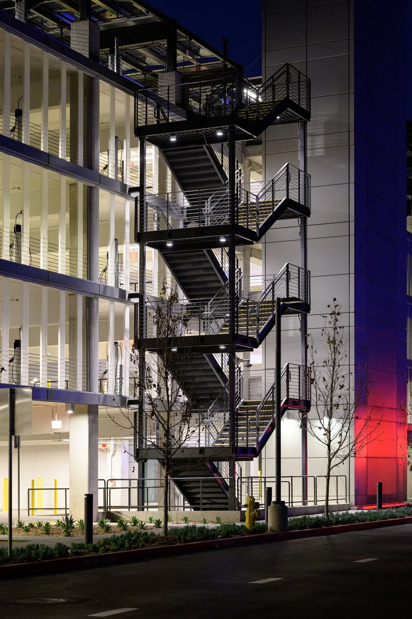 ISI 932 Kifer Garage