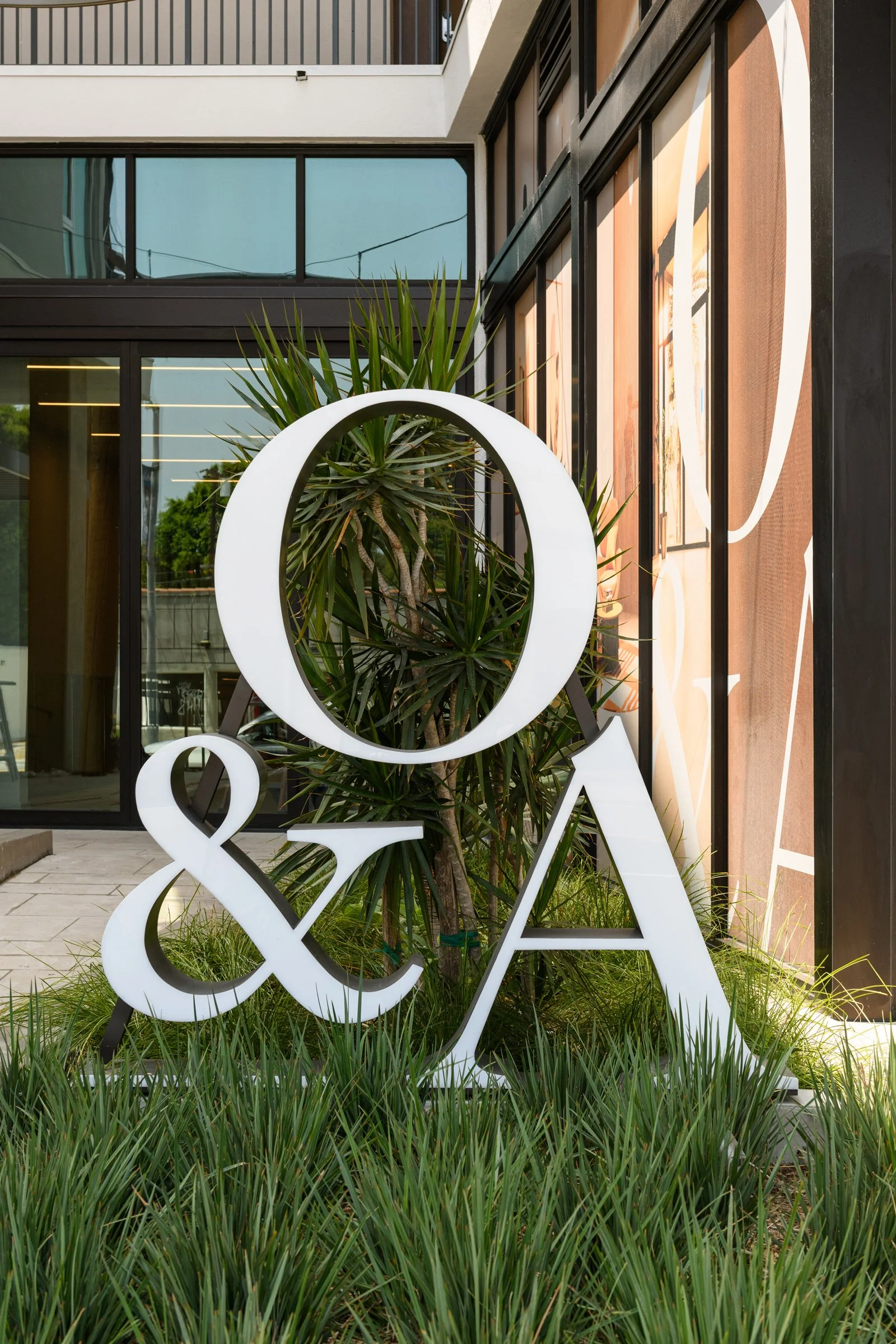 Overland & Ayres Luxury Homes
