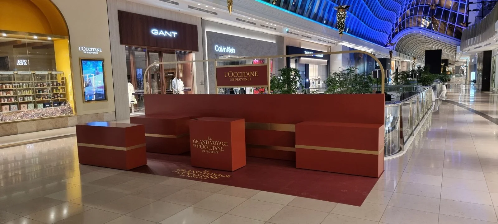 6247_Loccitane Install -Completed (9).jpg
